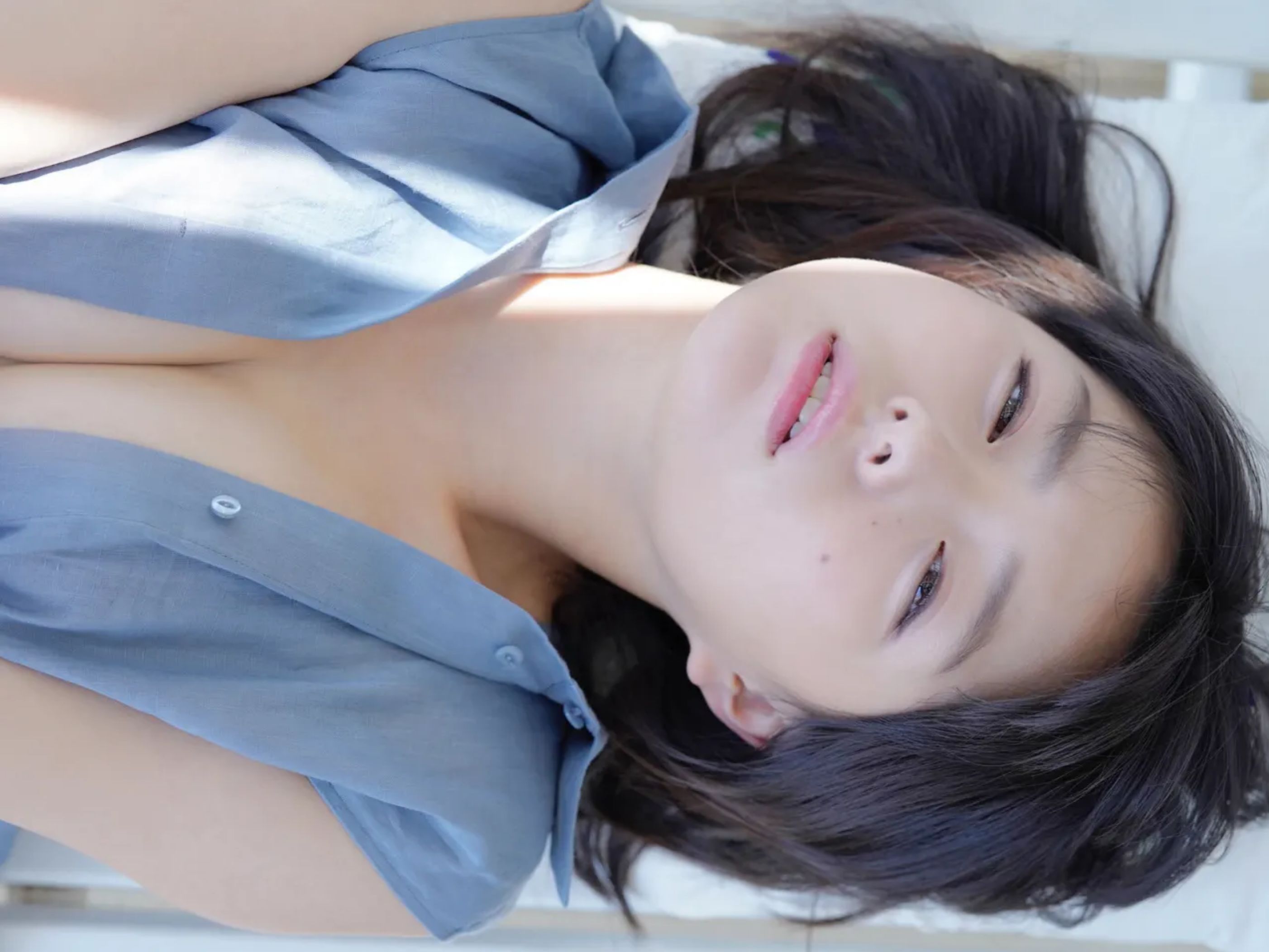 葉月つばさ 危ないベビーフェイス BLUE