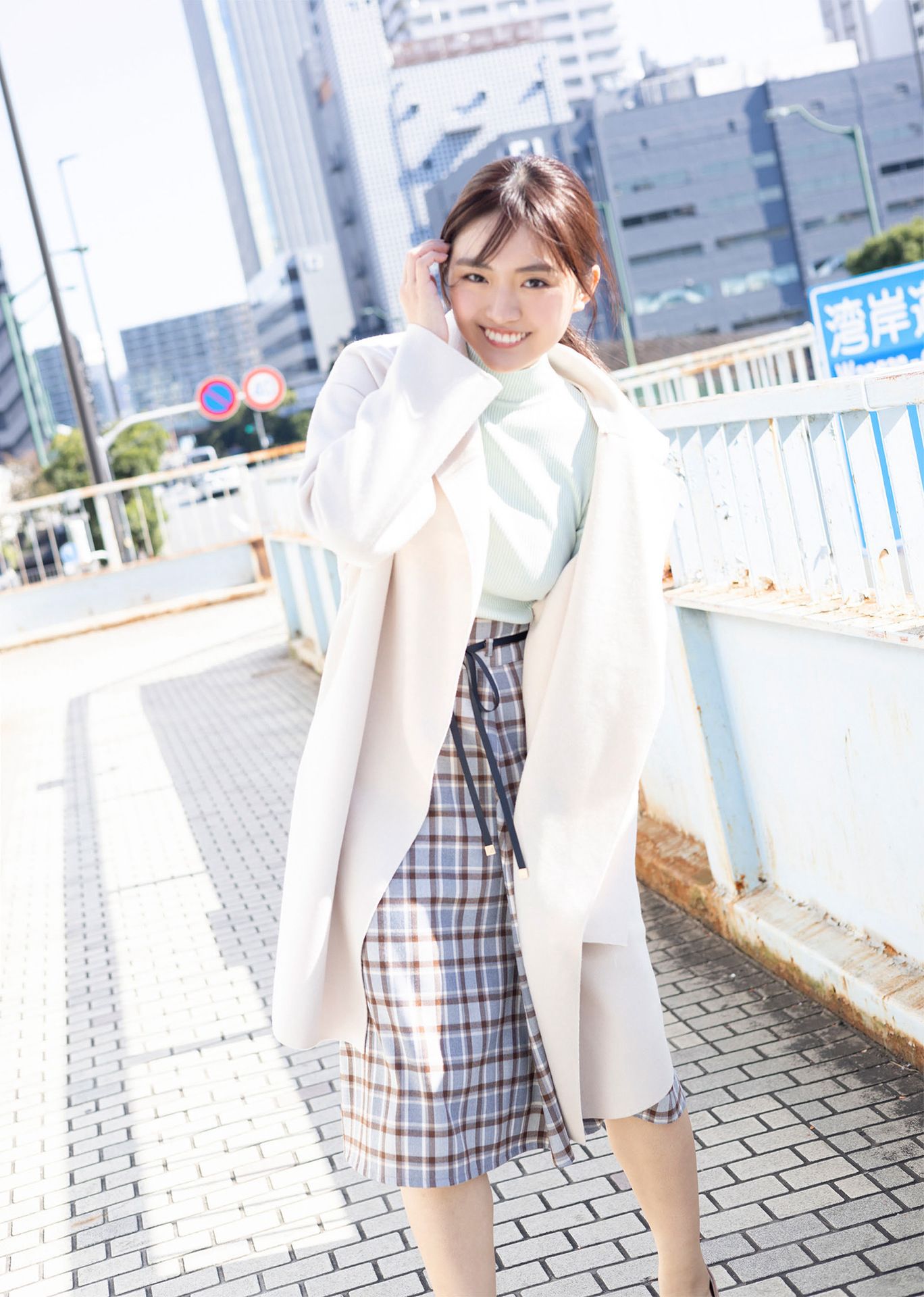 豊田ルナ「朝の月、真昼の月」