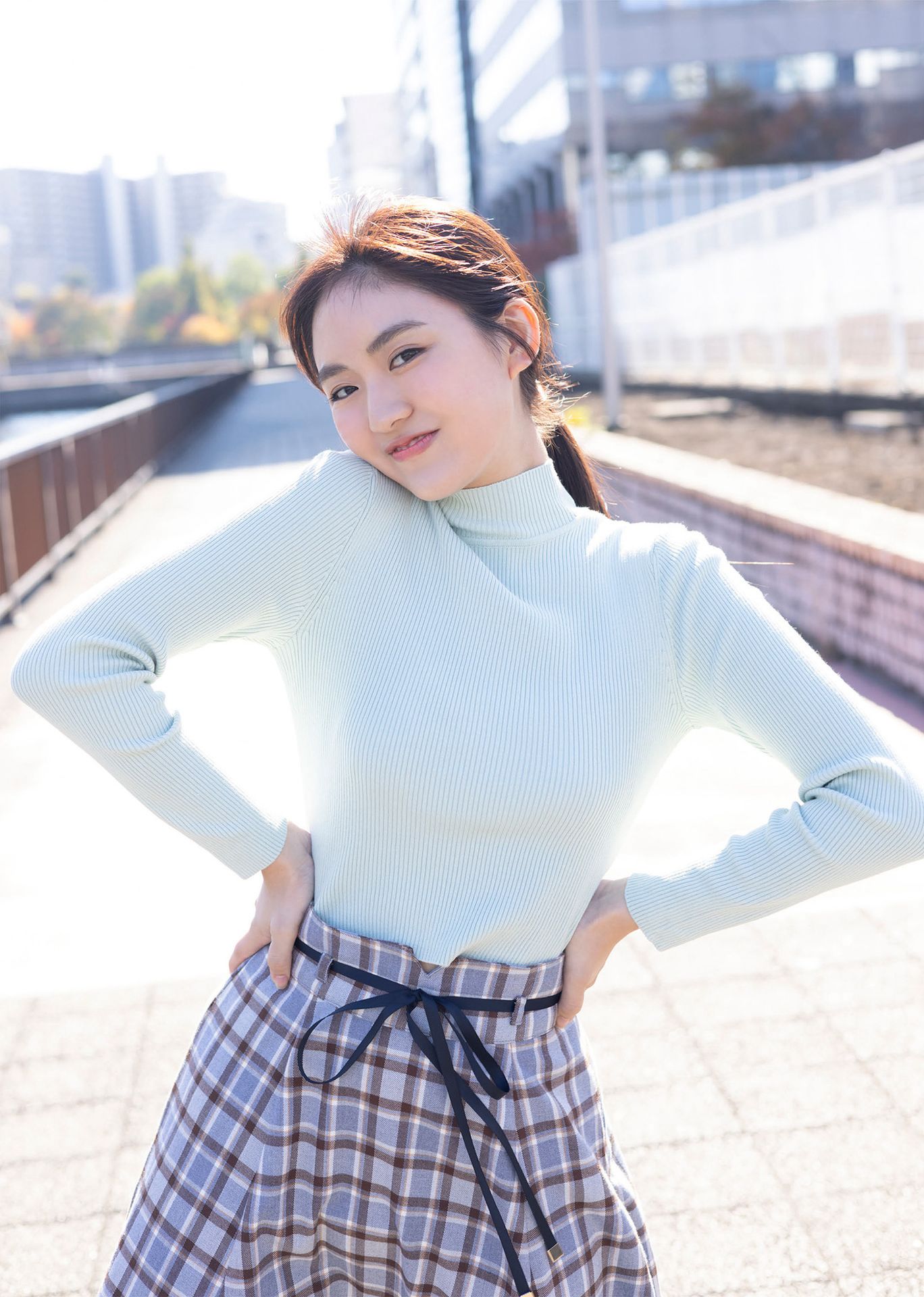 豊田ルナ「朝の月、真昼の月」