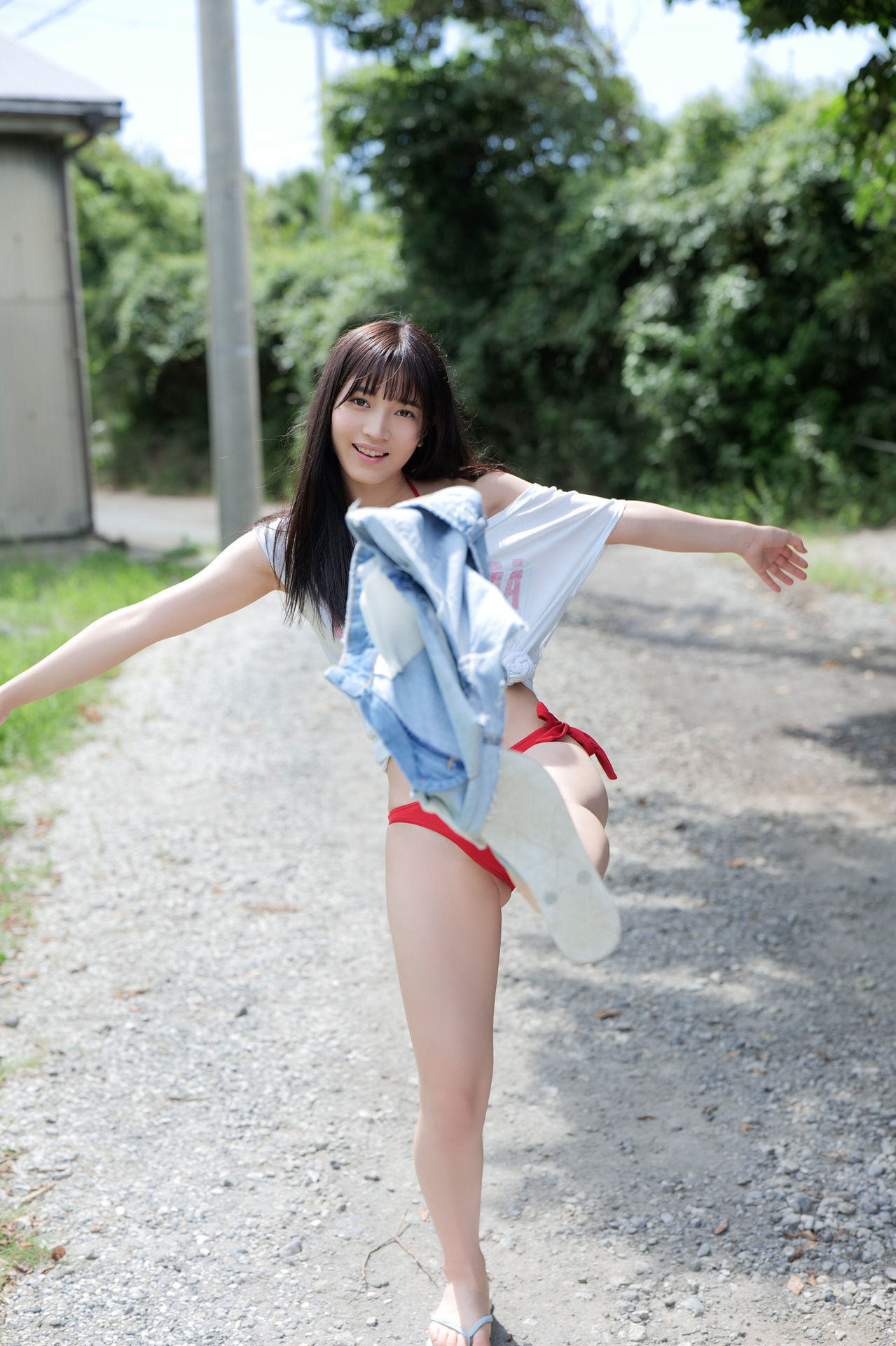 黒嵜菜々子 日本一バズってるBIKINI Vol.2