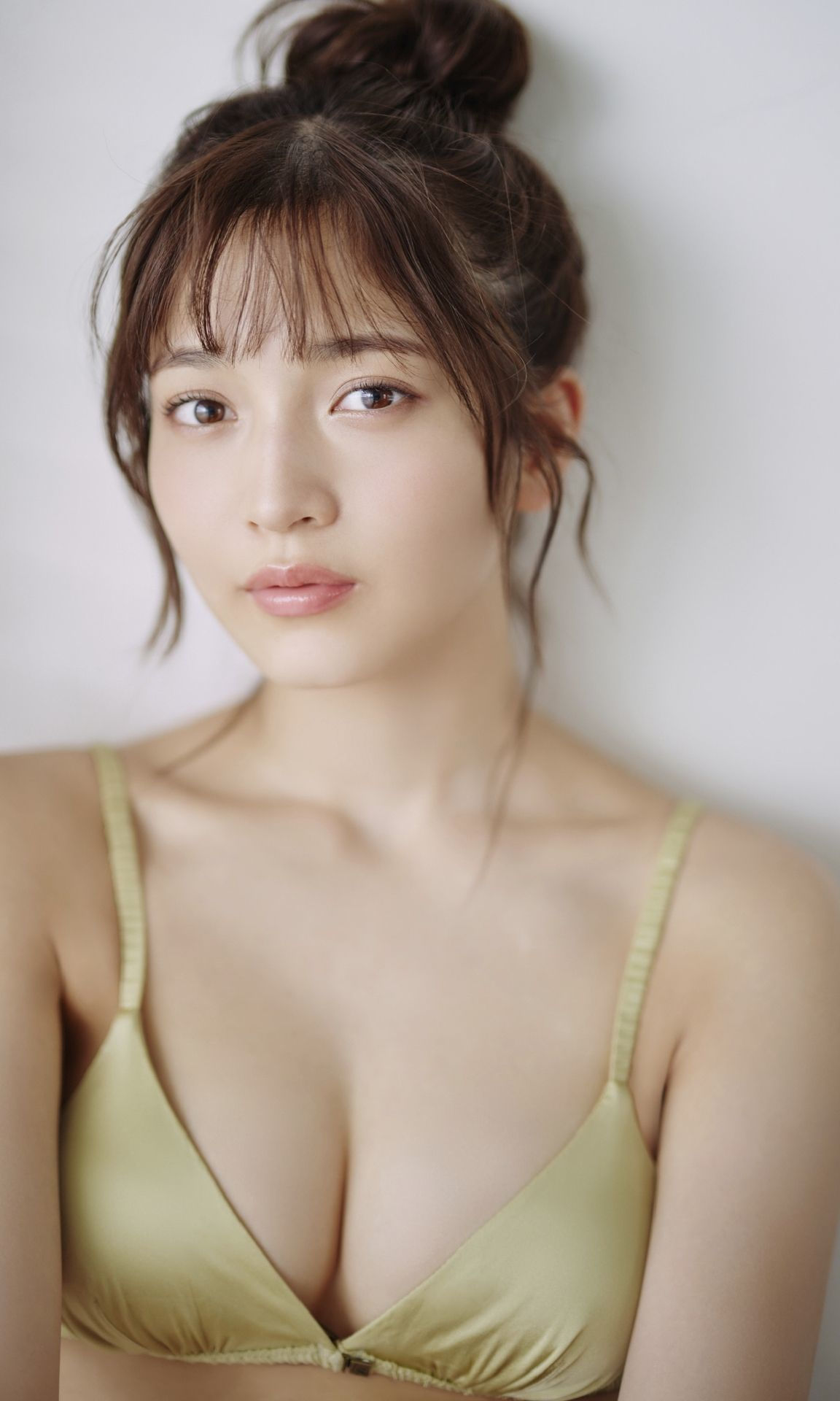黒嵜菜々子 写真集「むじゃきにイイ女」