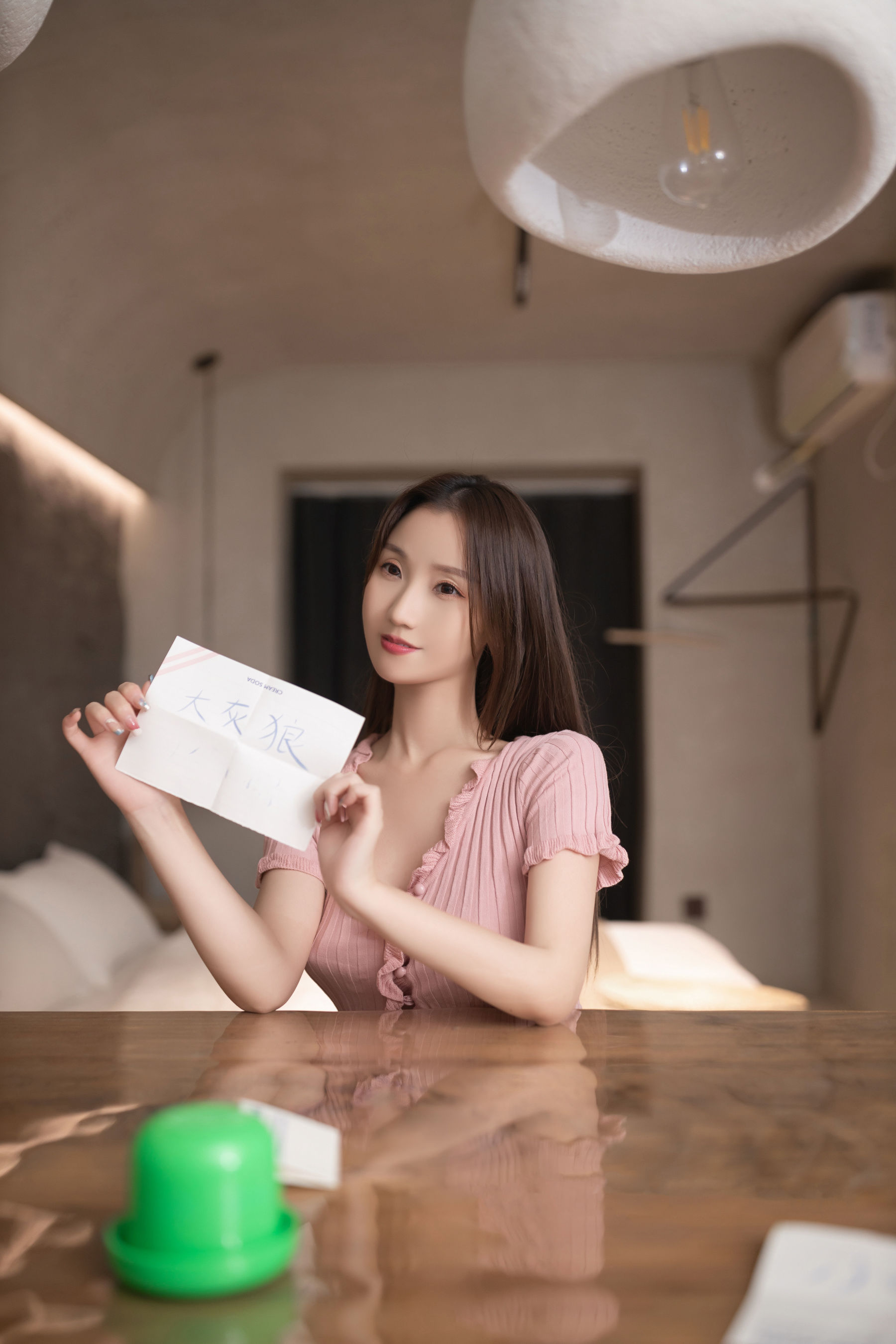 鱼子酱 小红帽与大灰狼写真