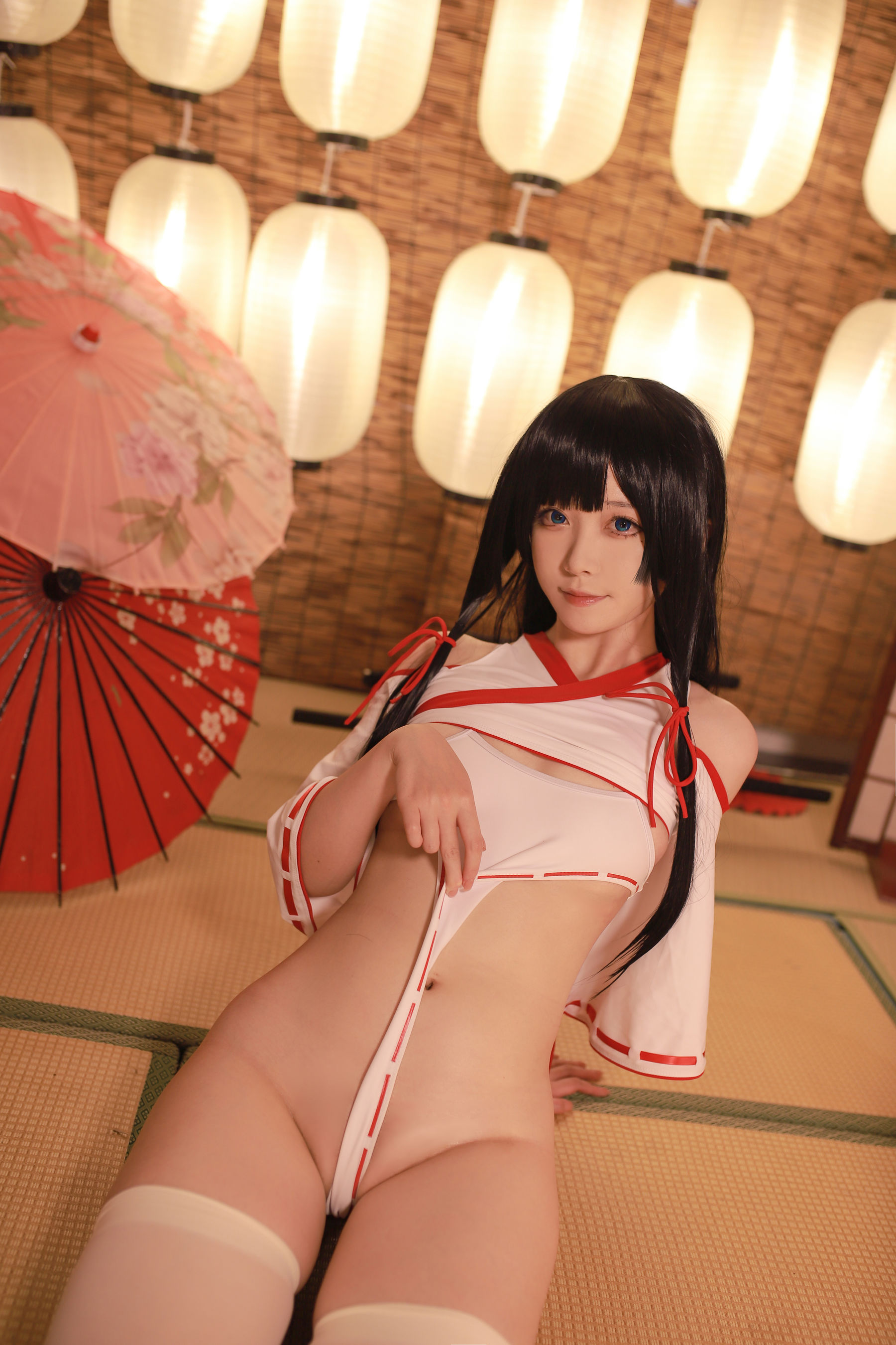 Asagiriai 愛ちゃん - 神社巫女
