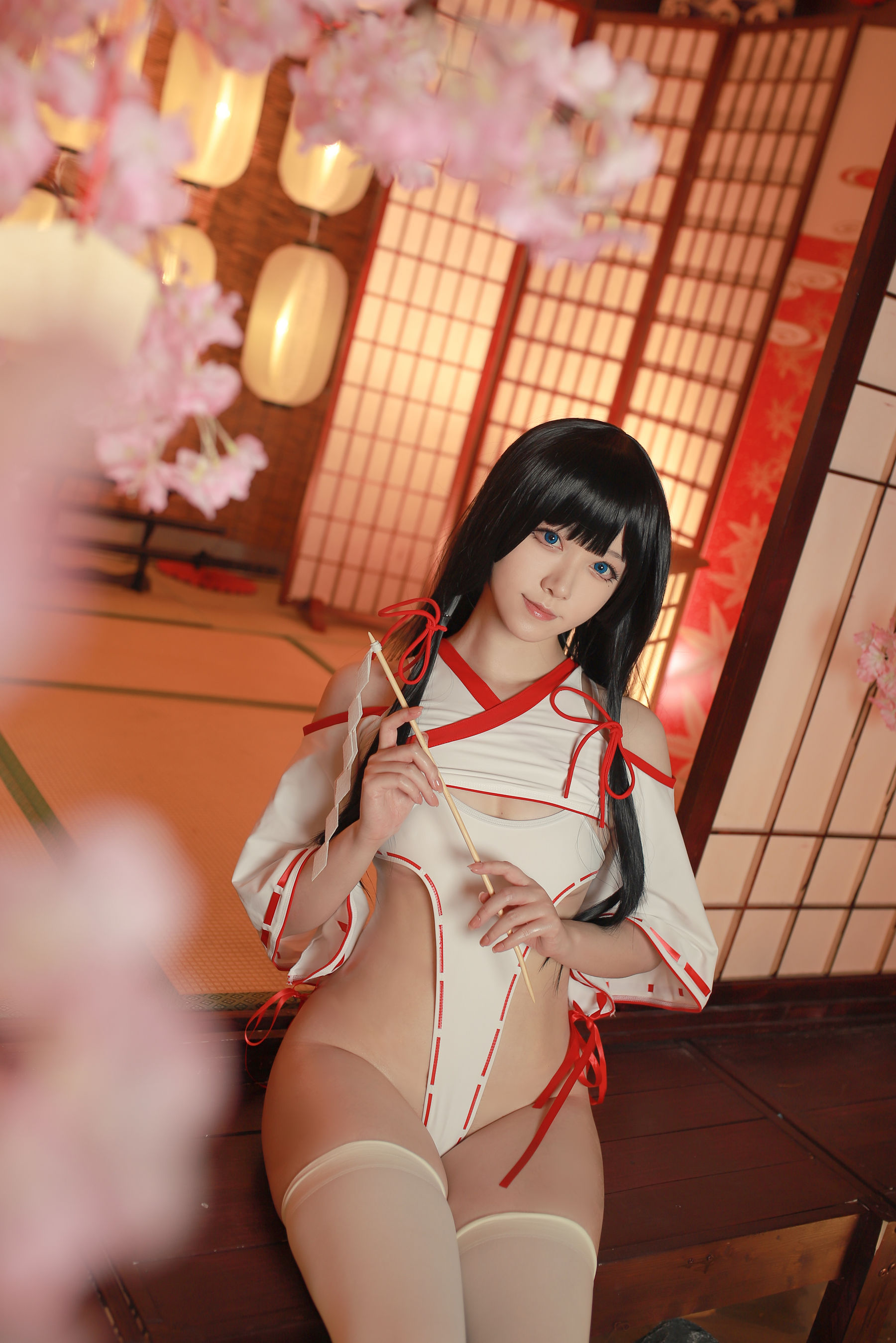 Asagiriai 愛ちゃん - 神社巫女