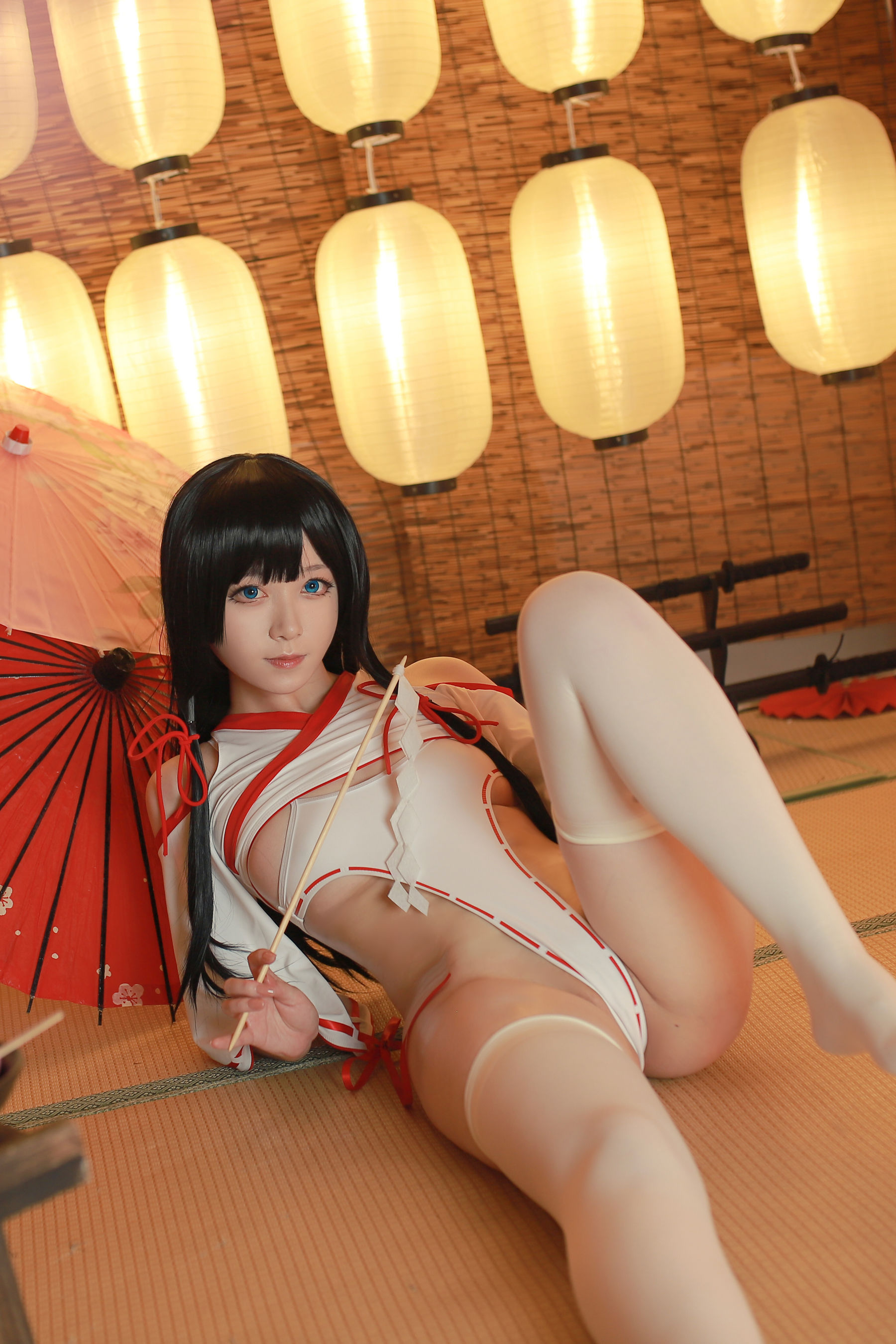 Asagiriai 愛ちゃん - 神社巫女