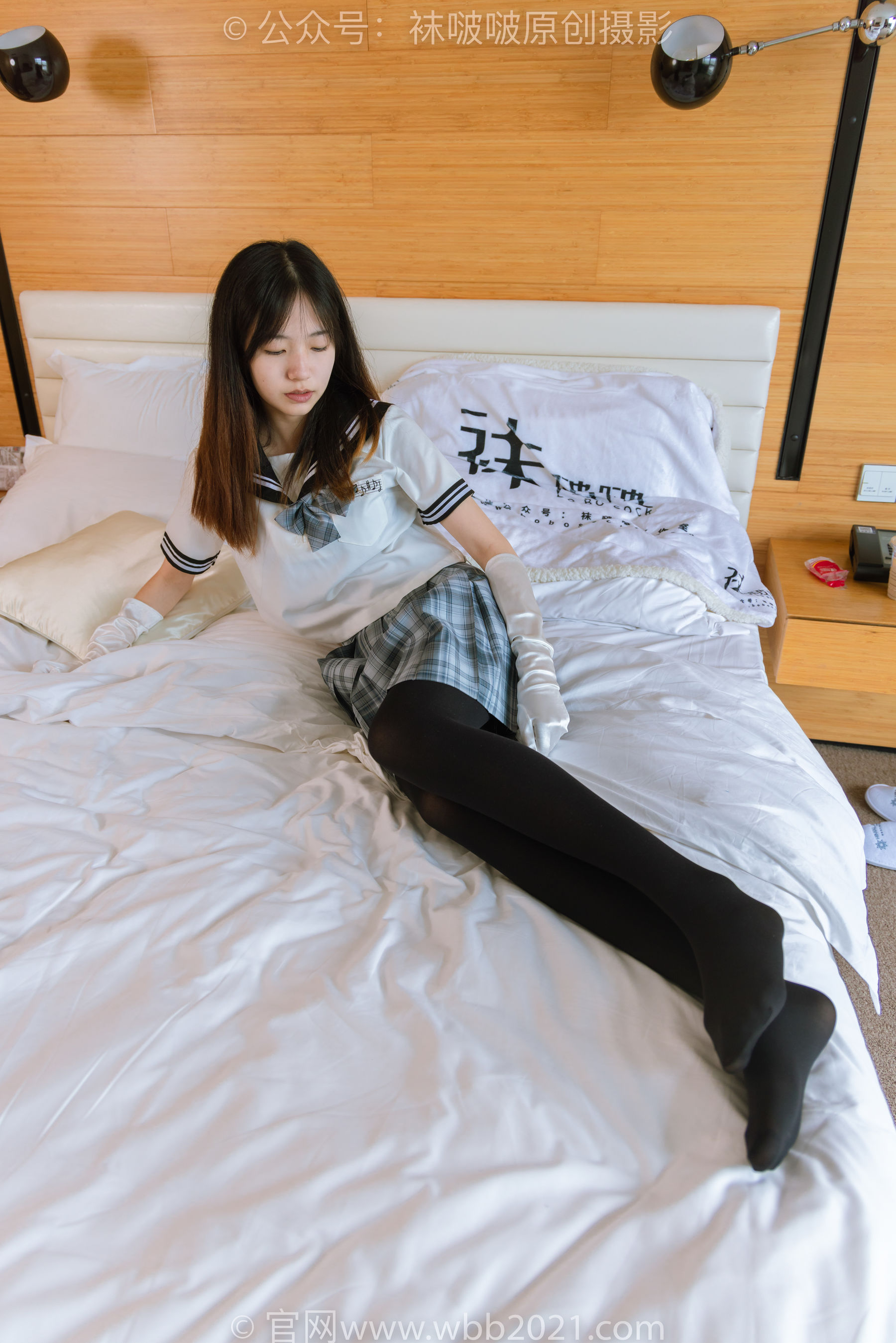 BoBoSocks袜啵啵 No.278 小甜豆 - 皮鞋、厚黑丝、jk制服、踩泡面