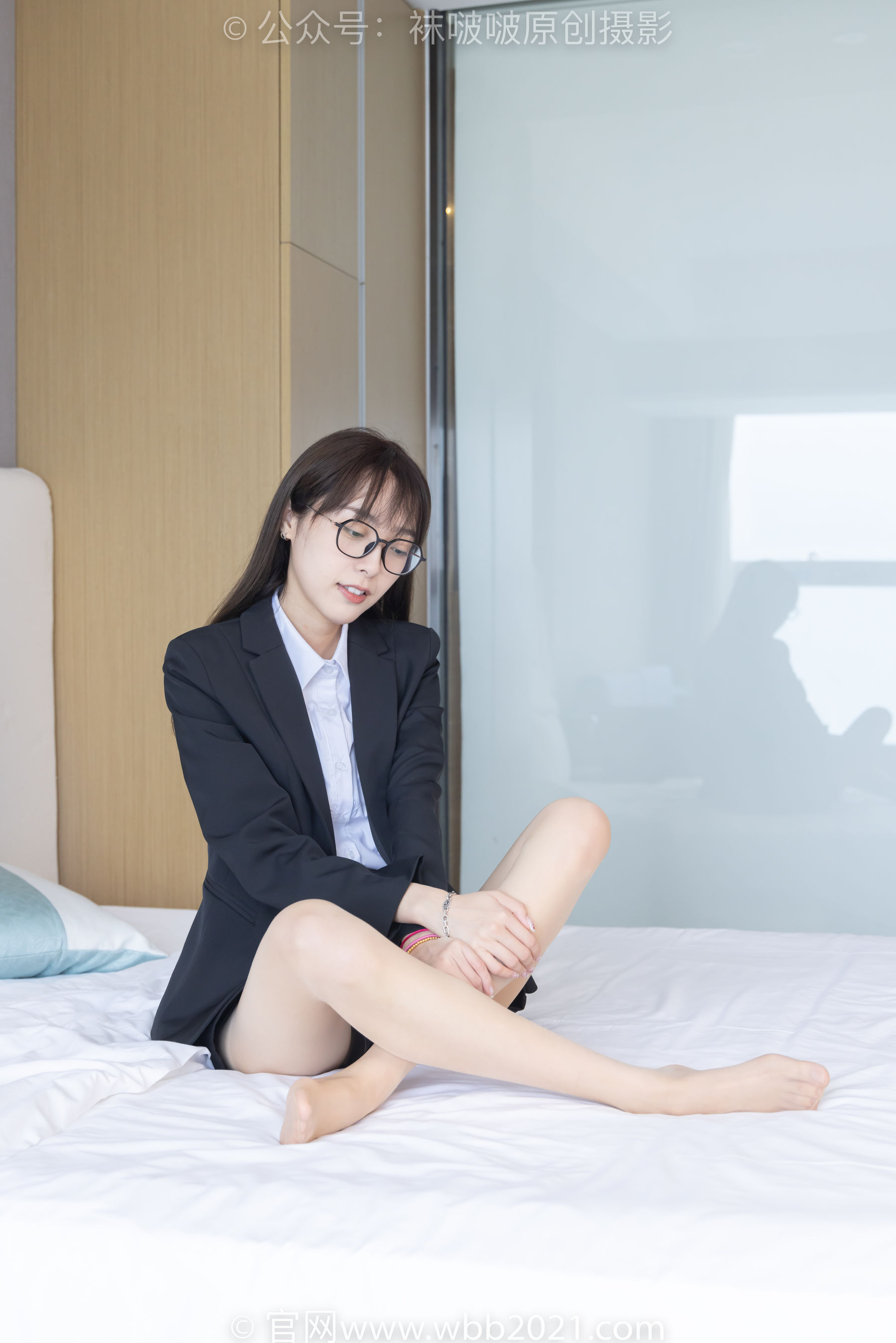 BoBoSocks袜啵啵 No.280 稚予 - 马丁靴、高跟鞋、黑棉袜、肉丝
