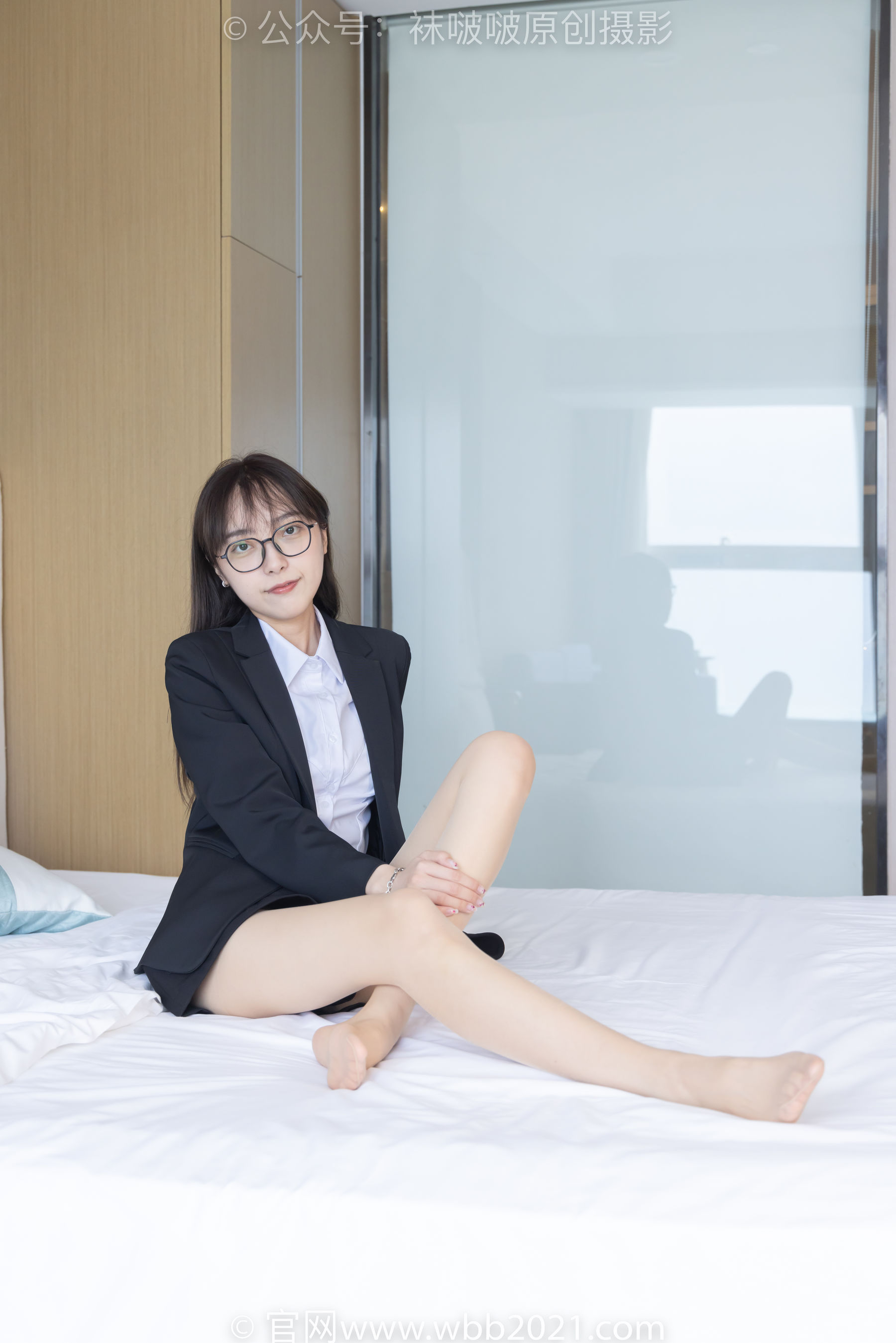 BoBoSocks袜啵啵 No.280 稚予 - 马丁靴、高跟鞋、黑棉袜、肉丝
