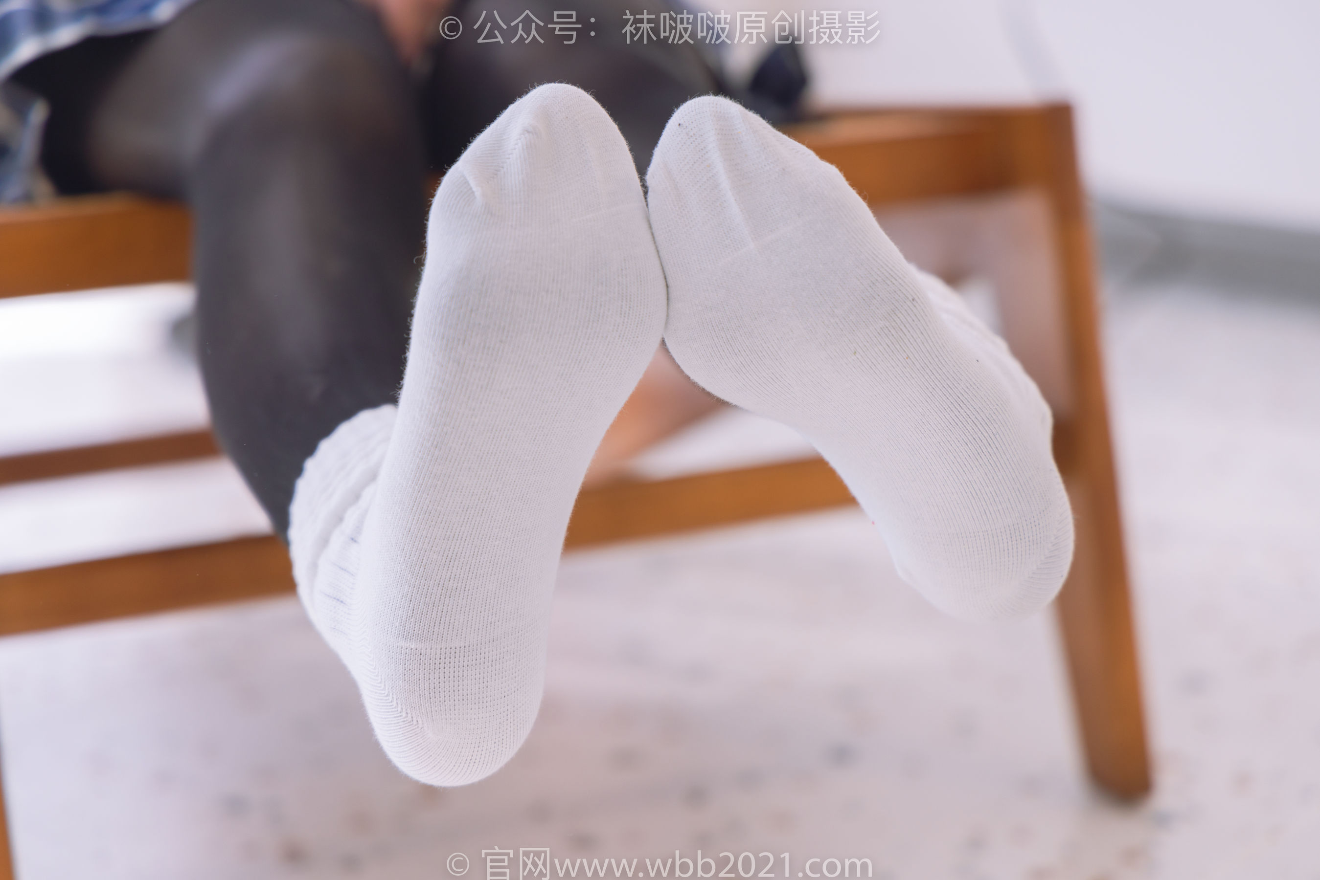 BoBoSocks袜啵啵 No.284 小甜豆 - 短靴、皮鞋、两双白棉袜、油亮黑丝、爱心印花白丝