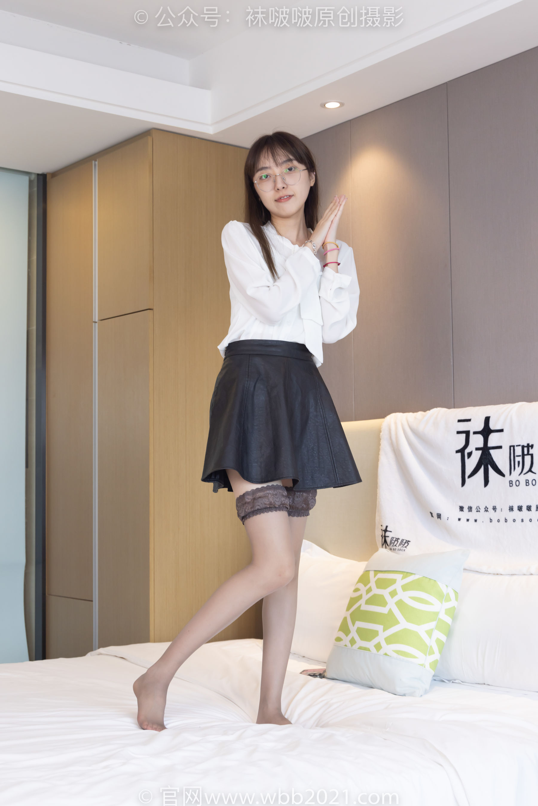 BoBoSocks袜啵啵 No.285 稚予 - 两双高跟鞋、灰丝大腿袜、黑丝大腿袜