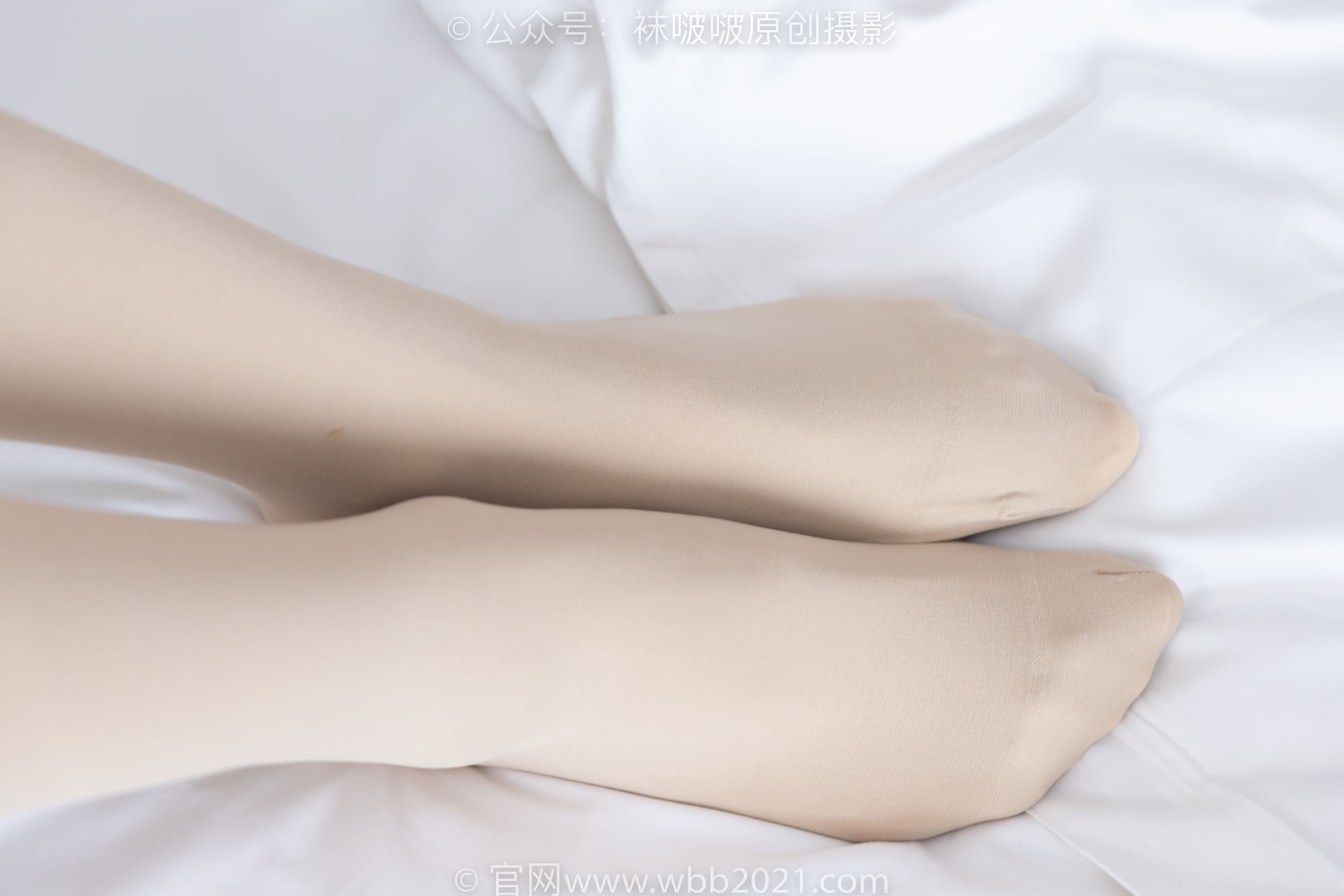 BoBoSocks袜啵啵 No.292 奶油 - 两双平底鞋、厚黑丝、厚肉丝