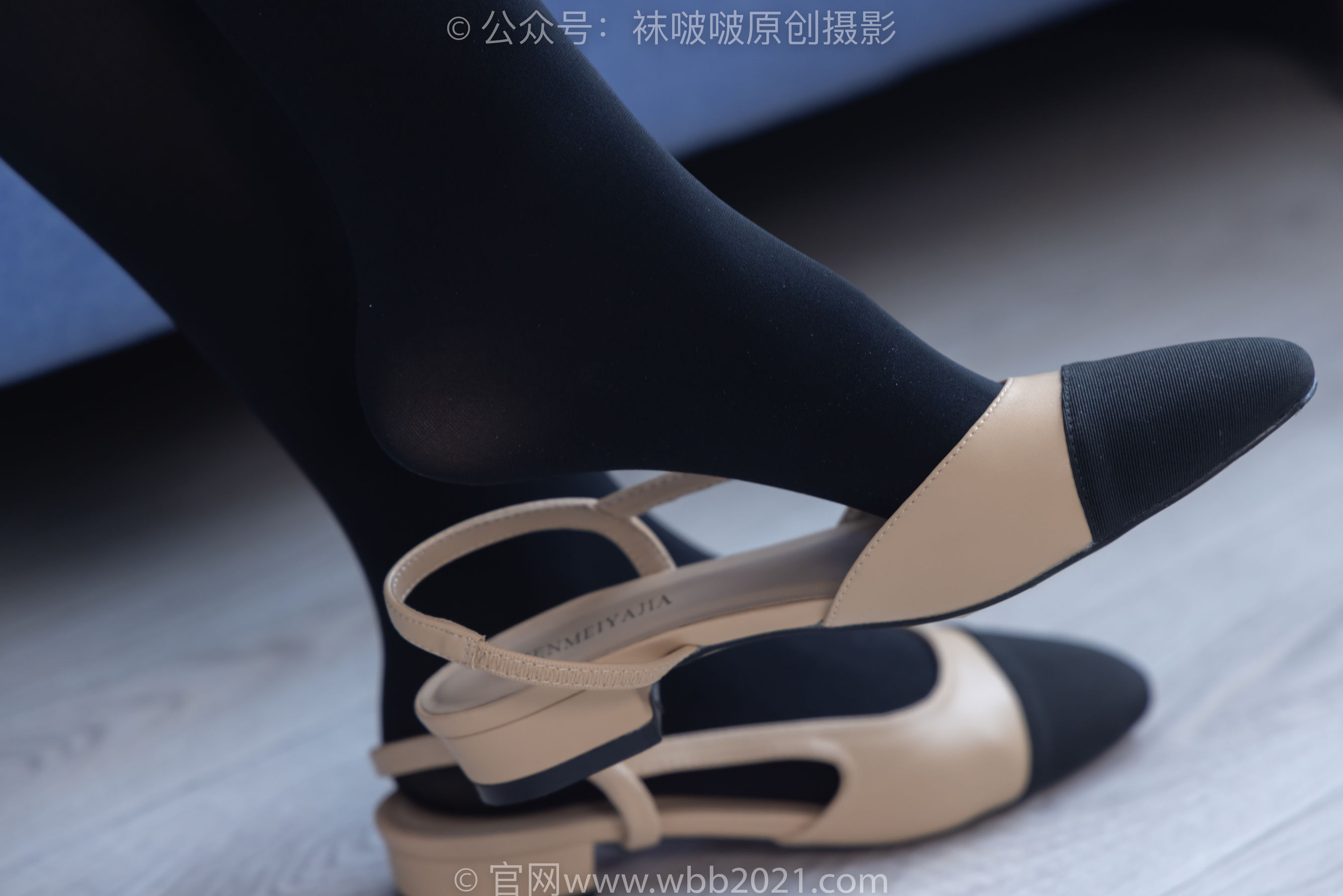 BoBoSocks袜啵啵 No.292 奶油 - 两双平底鞋、厚黑丝、厚肉丝