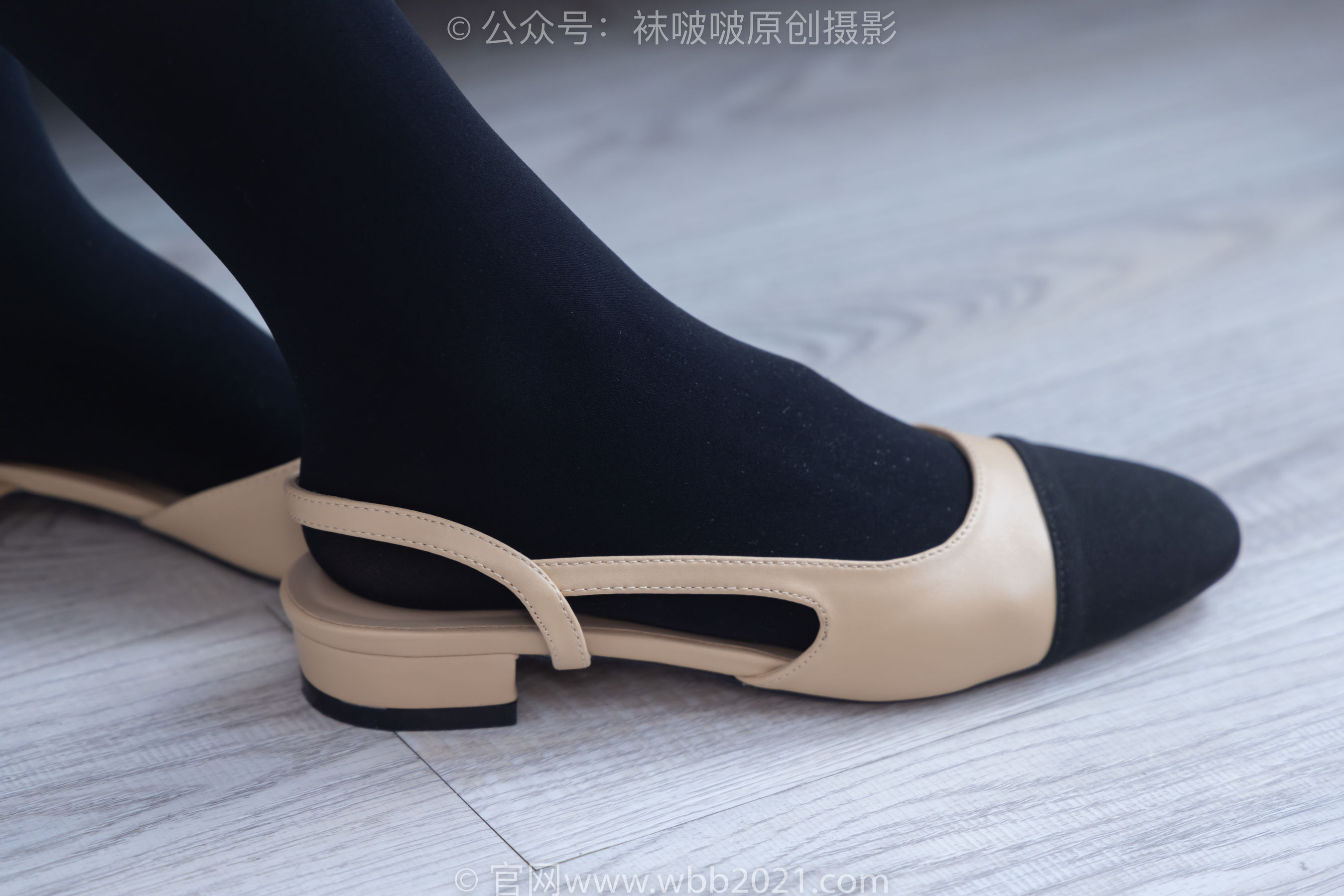 BoBoSocks袜啵啵 No.292 奶油 - 两双平底鞋、厚黑丝、厚肉丝