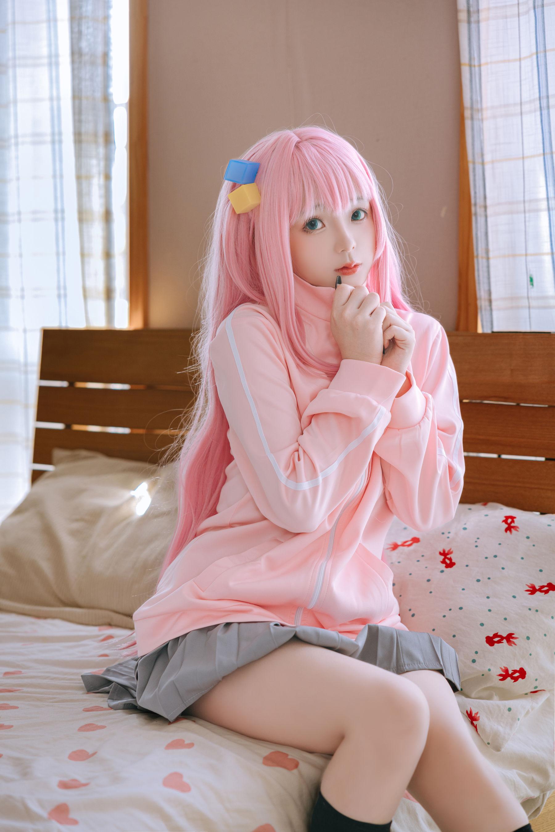 Cosplay 日奈娇 - 小孤独