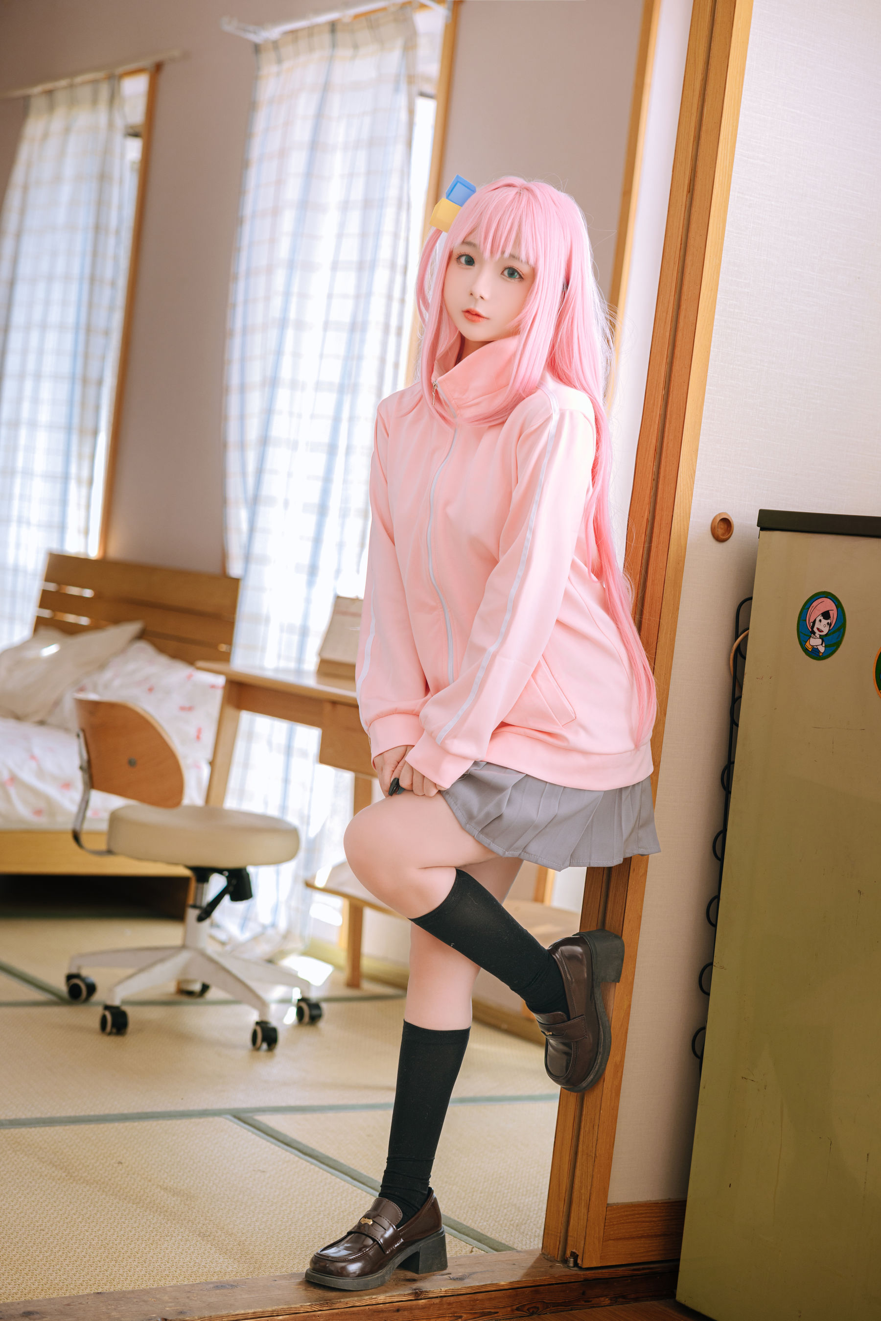 Cosplay 日奈娇 - 小孤独