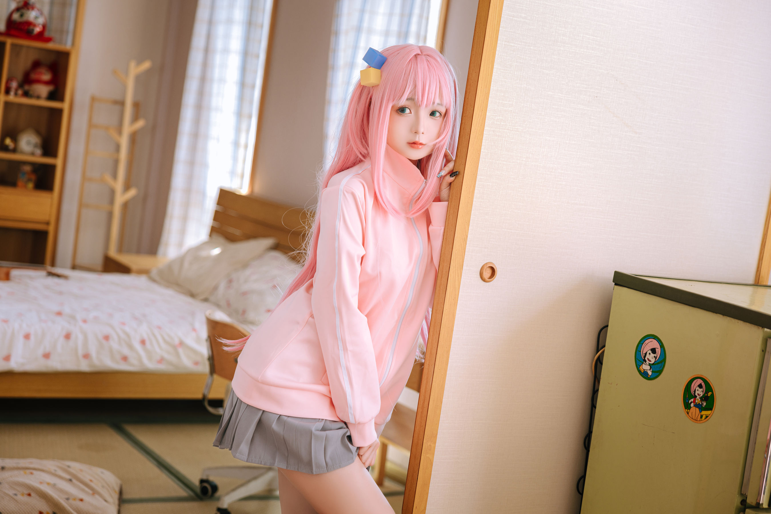 Cosplay 日奈娇 - 小孤独