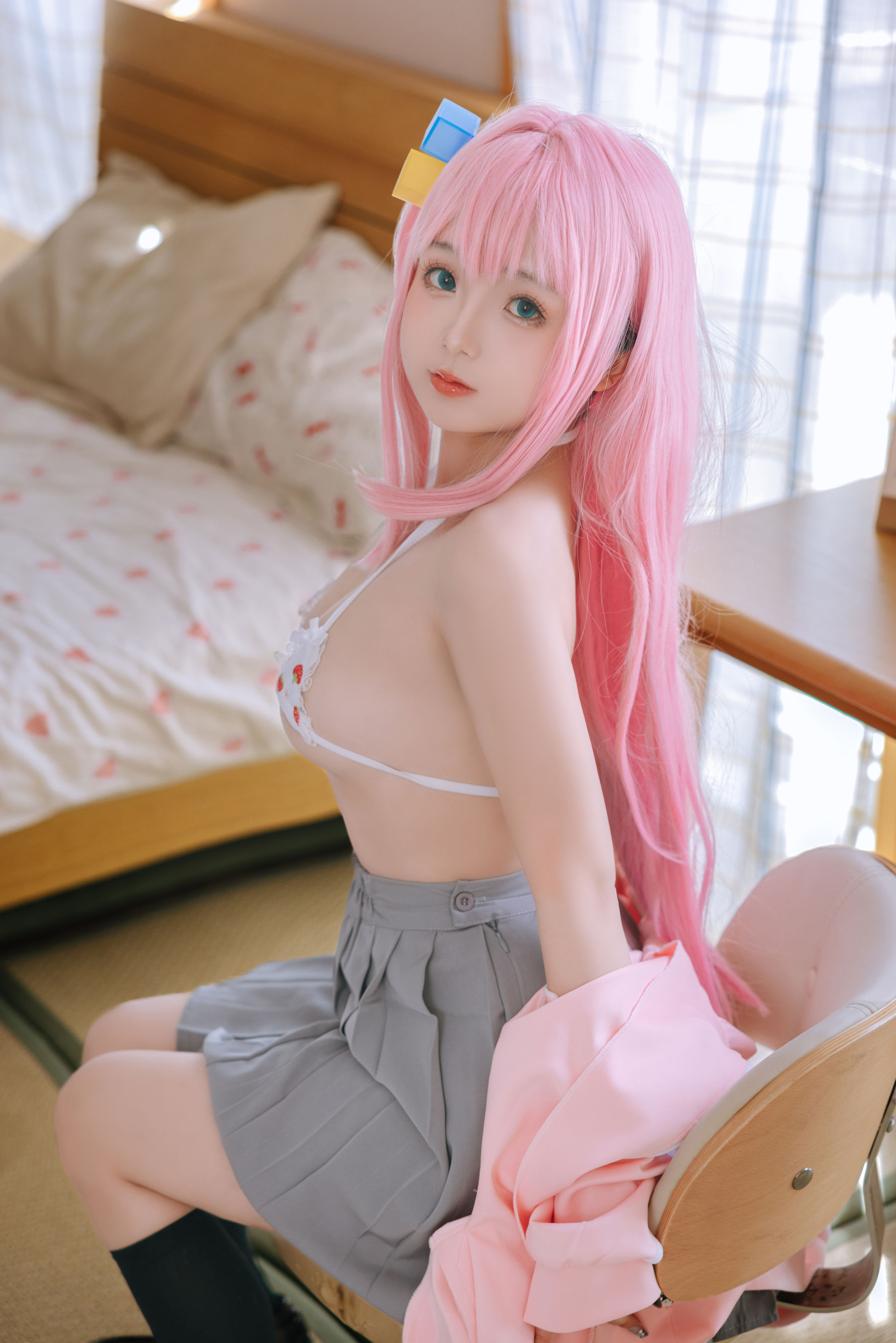 Cosplay 日奈娇 - 小孤独