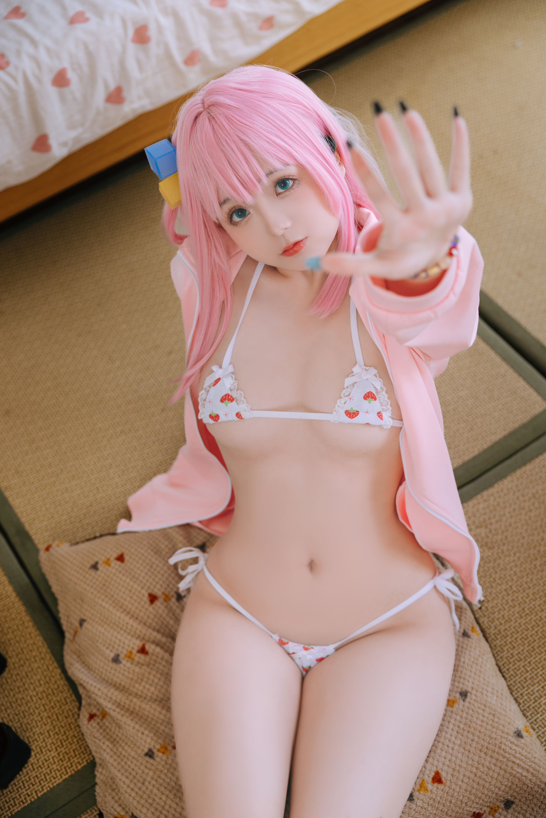 Cosplay 日奈娇 - 小孤独