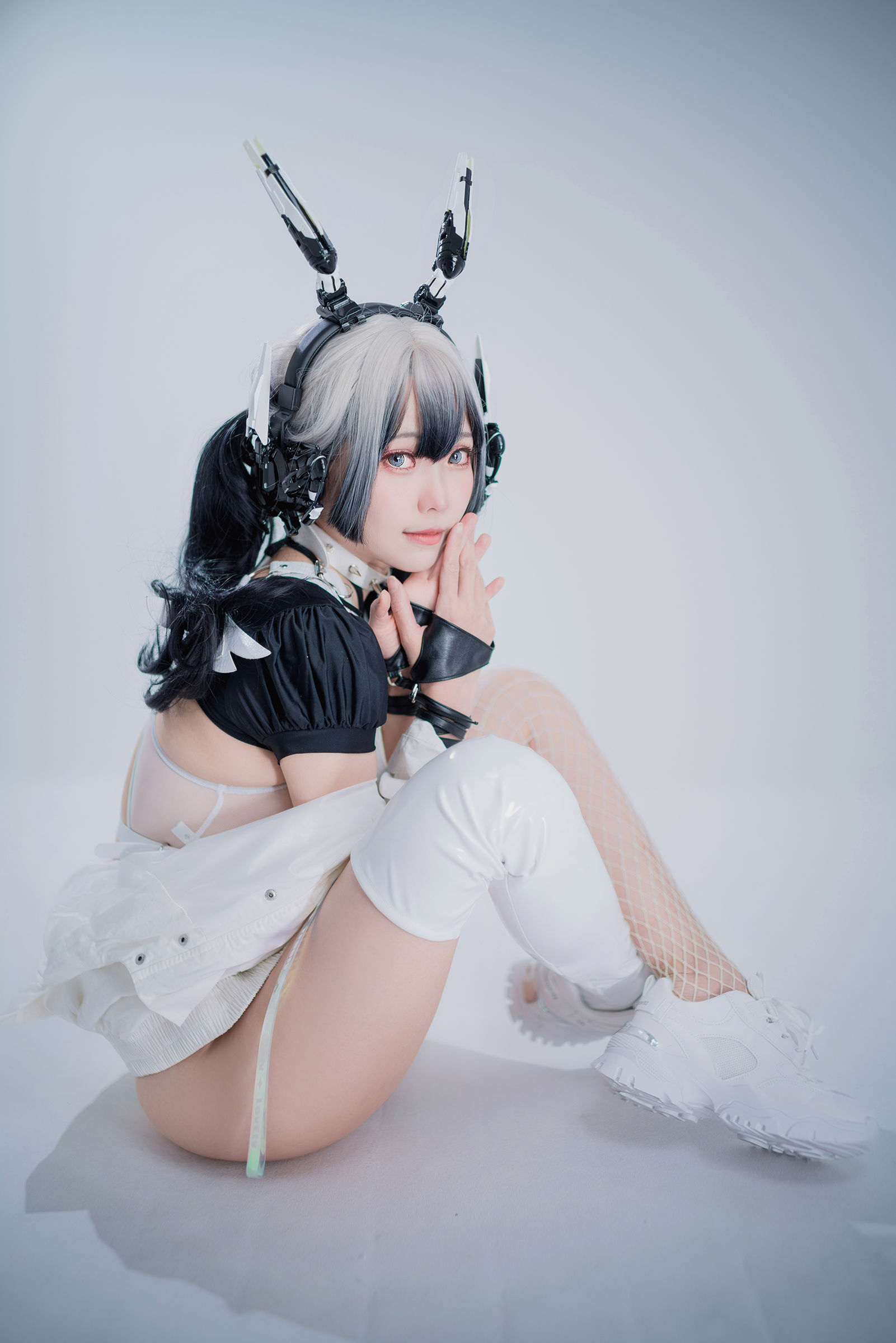 Ely_eee(ElyEE子) - Cyber Girl BLANCHE 賽博少女
