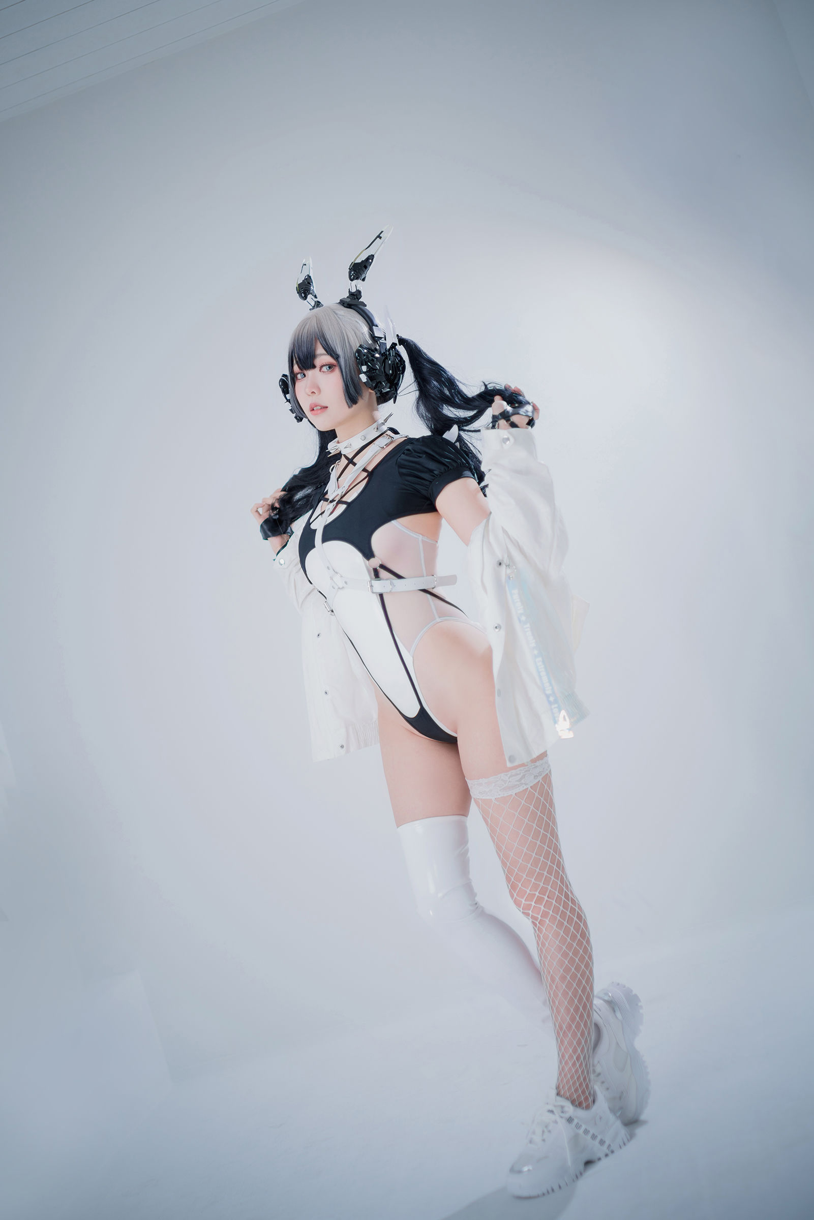 Ely_eee(ElyEE子) - Cyber Girl BLANCHE 賽博少女