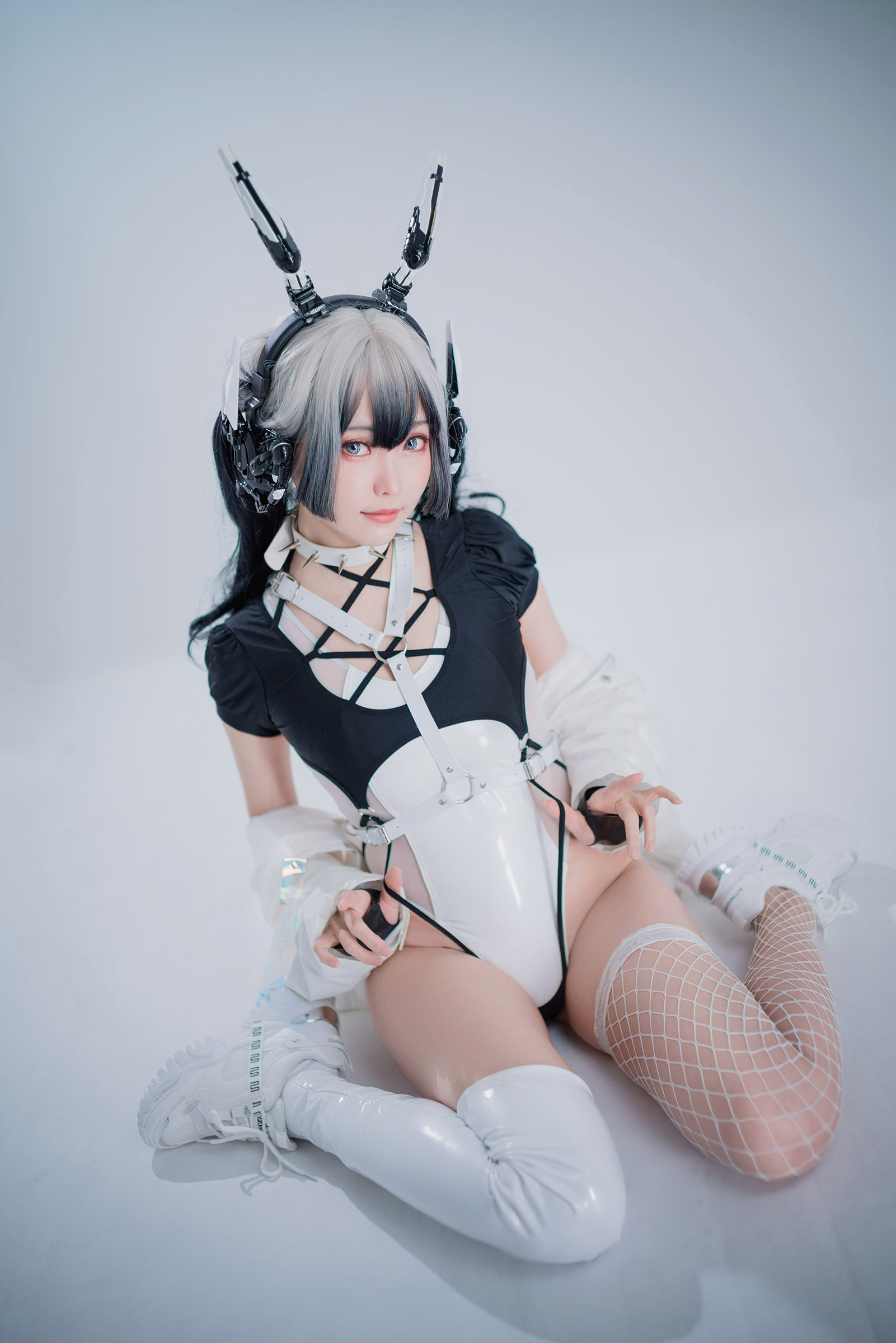 Ely_eee(ElyEE子) - Cyber Girl BLANCHE 賽博少女