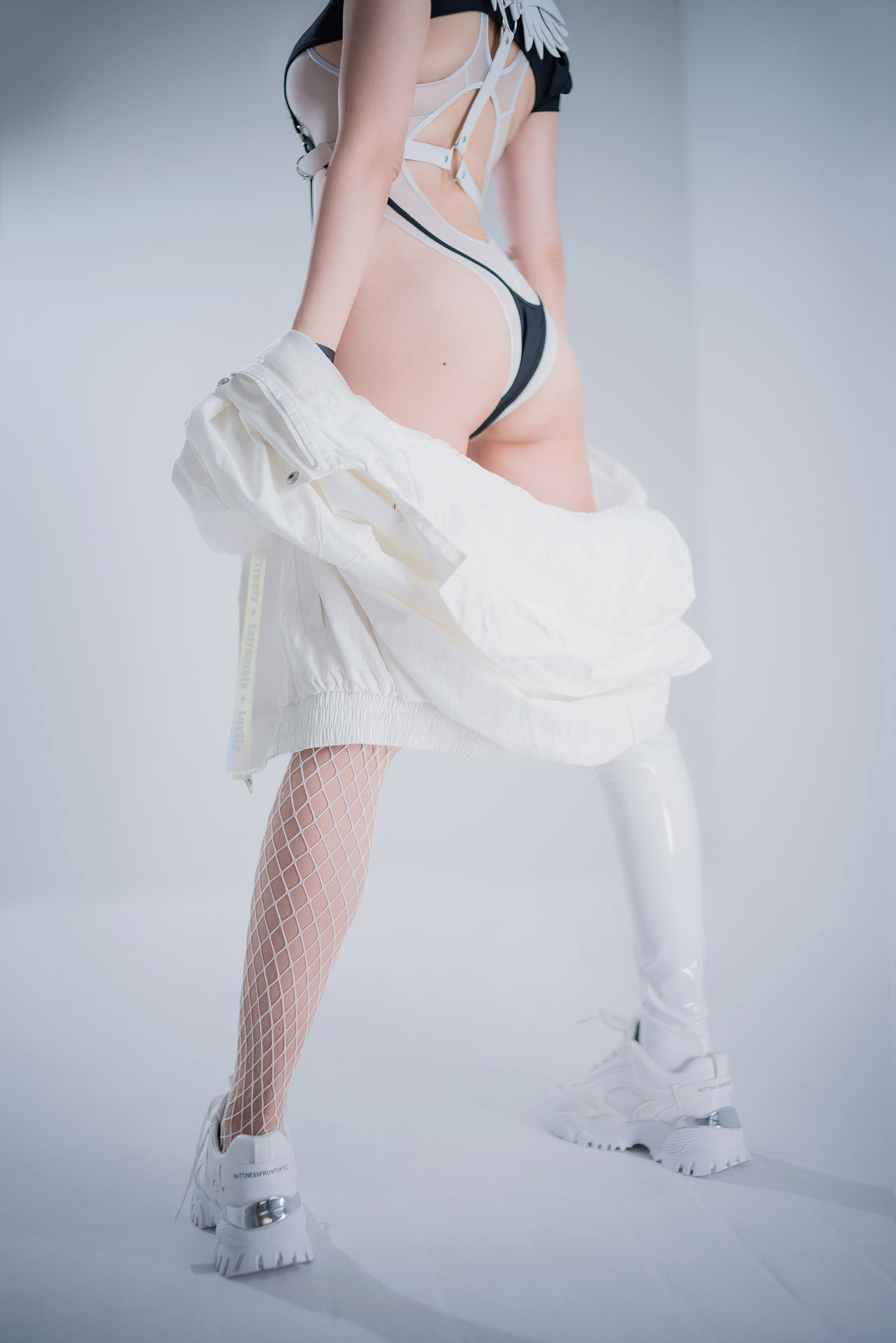 Ely_eee(ElyEE子) - Cyber Girl BLANCHE 賽博少女