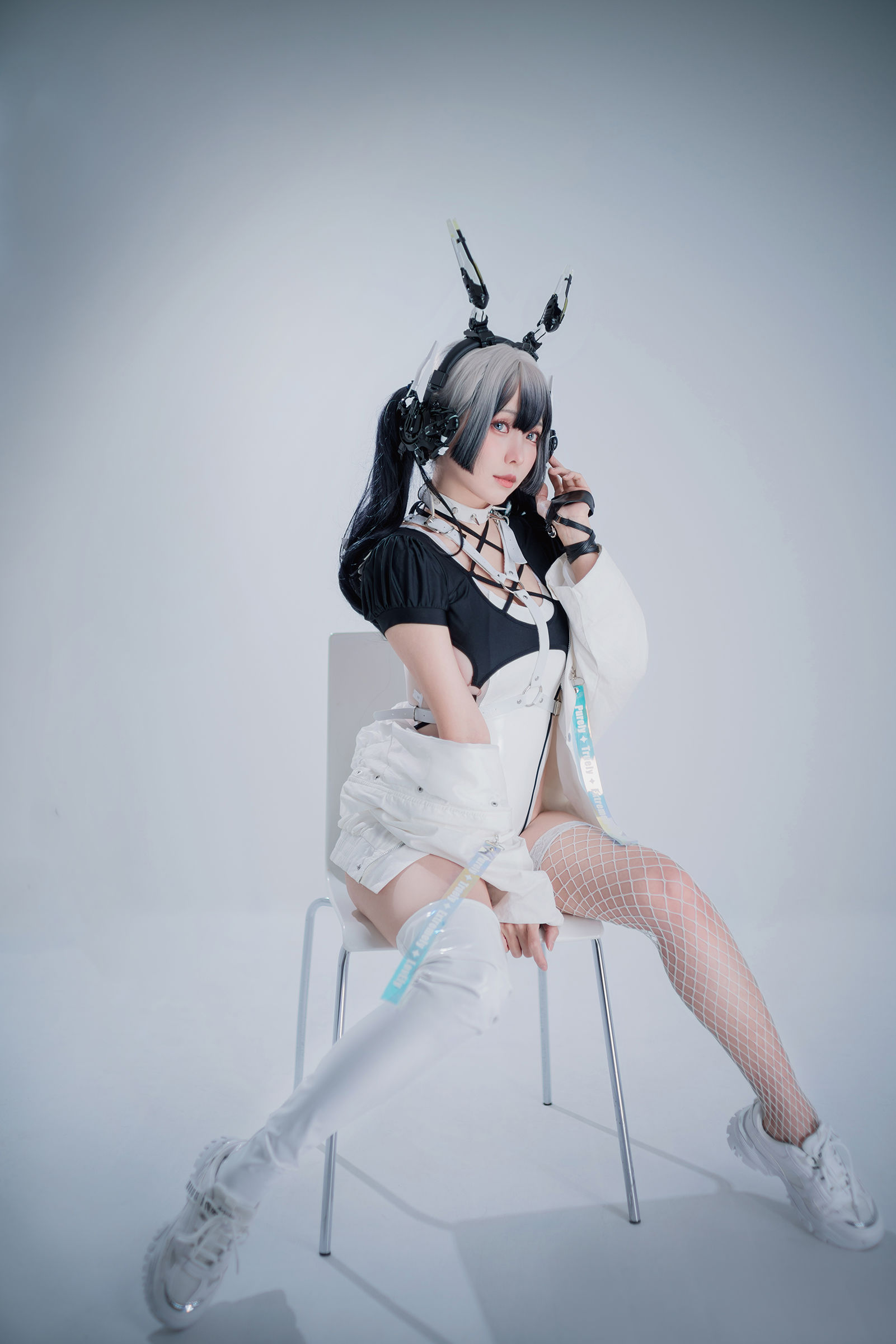Ely_eee(ElyEE子) - Cyber Girl BLANCHE 賽博少女