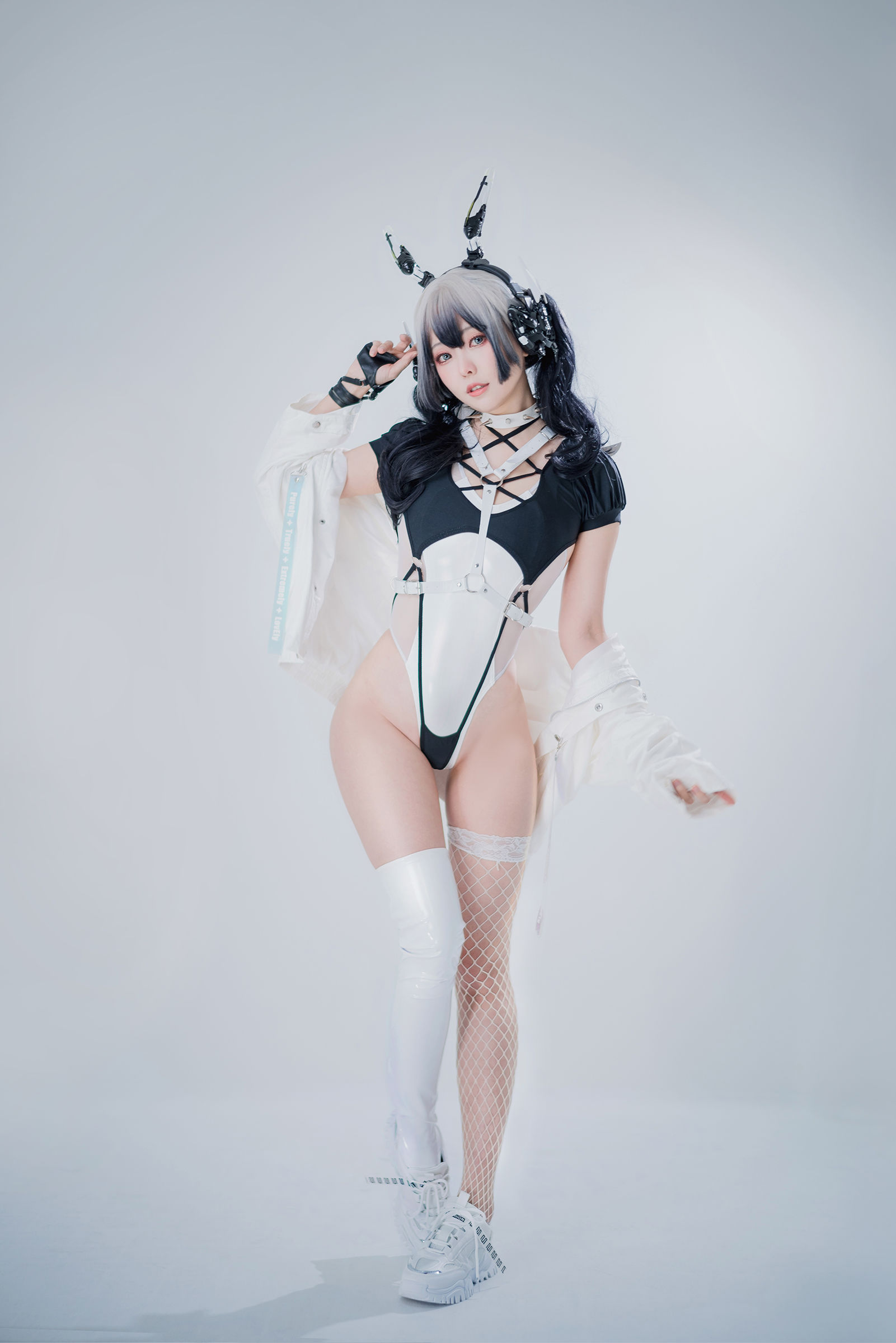 Ely_eee(ElyEE子) - Cyber Girl BLANCHE 賽博少女