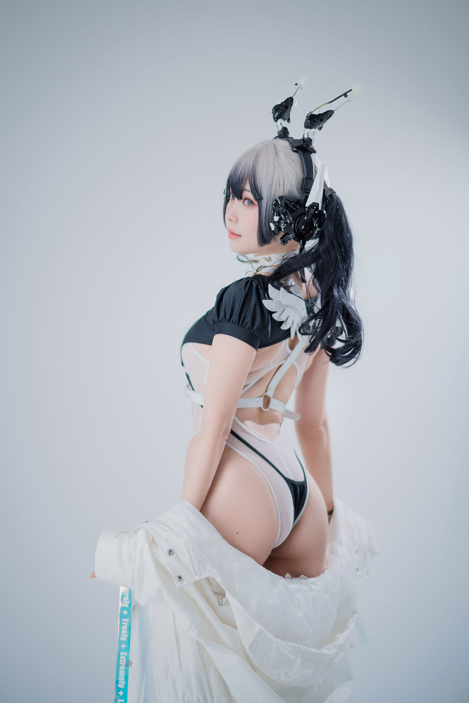 Ely_eee(ElyEE子) - Cyber Girl BLANCHE 賽博少女