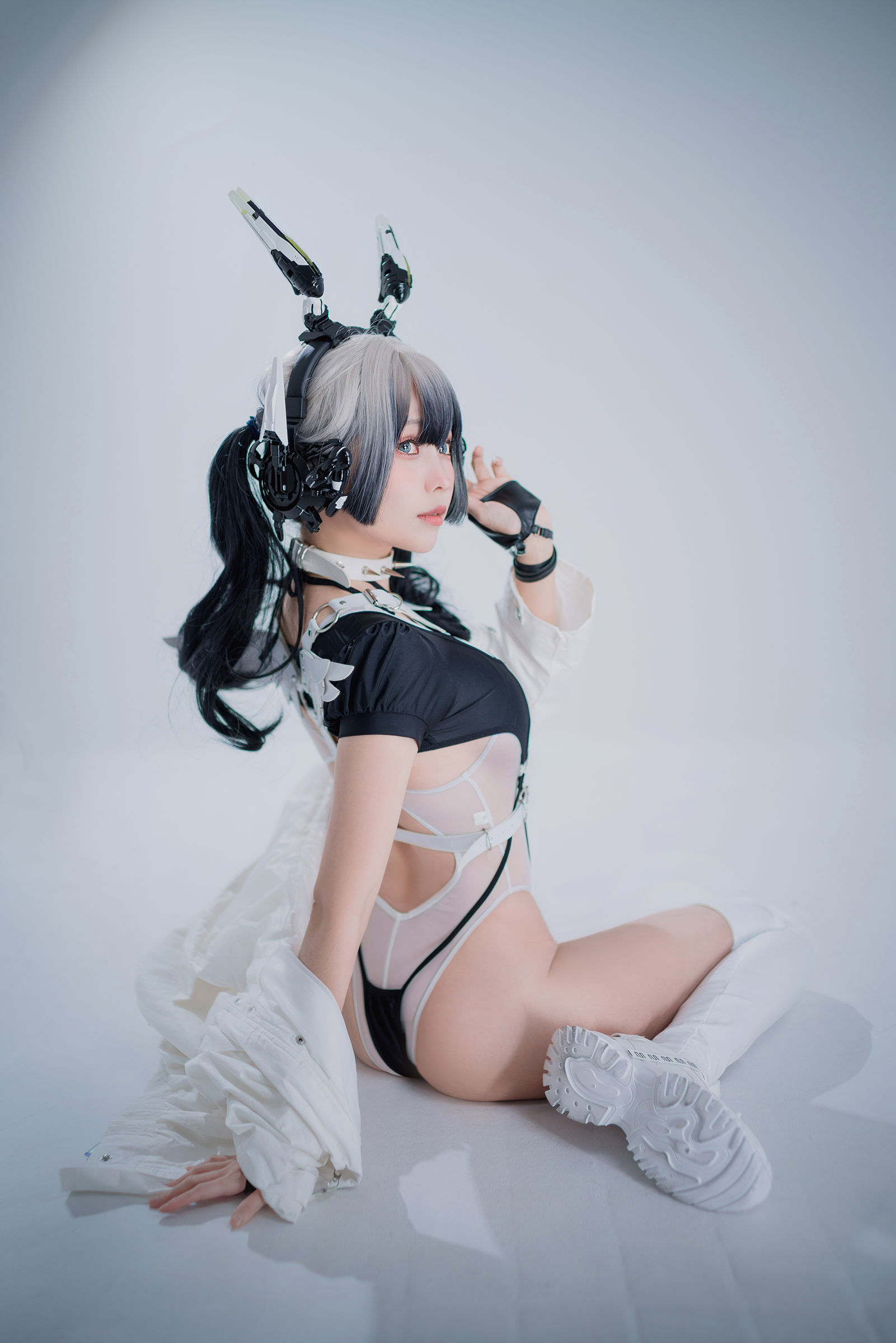 Ely_eee(ElyEE子) - Cyber Girl BLANCHE 賽博少女