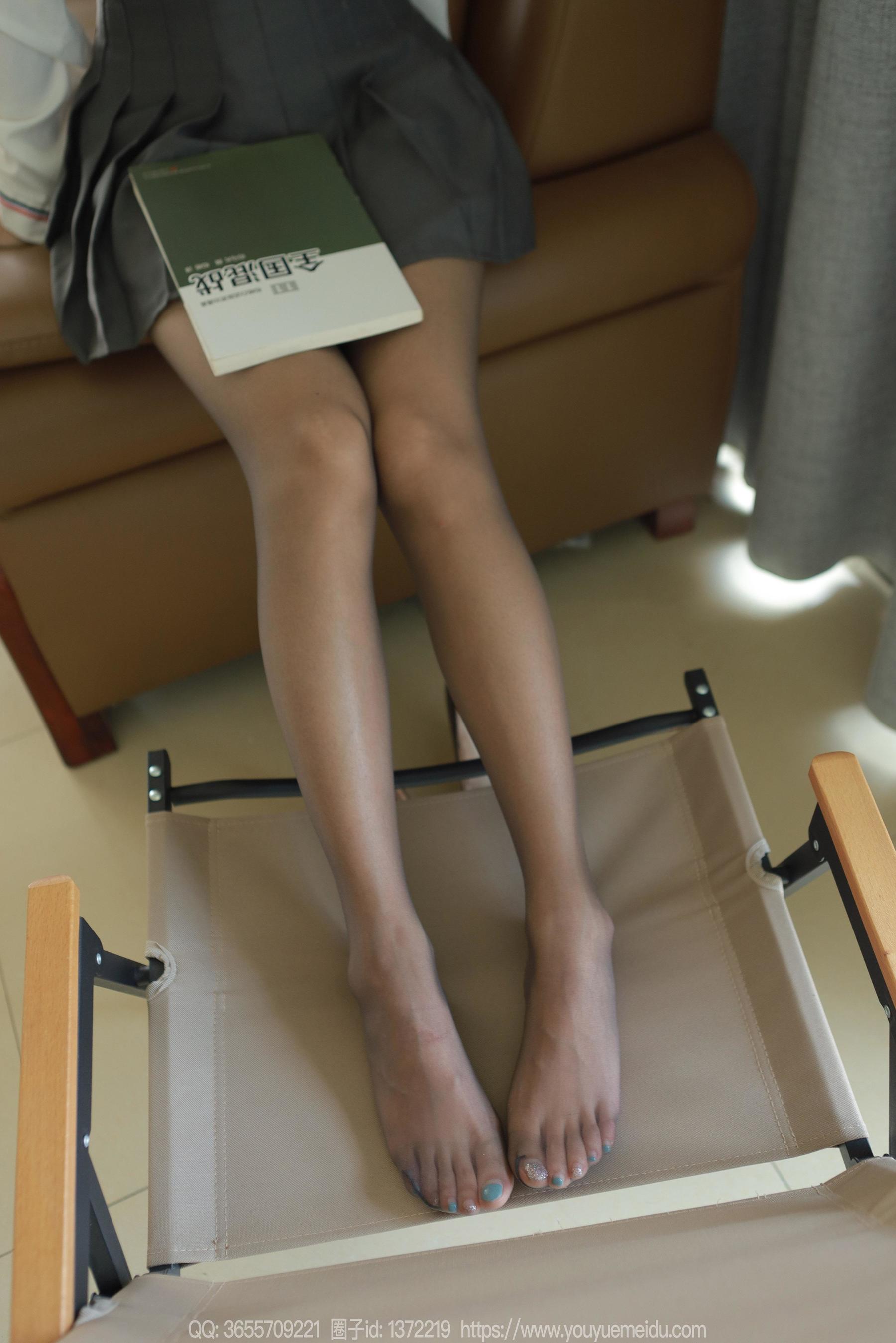IESS异思趣向 - 模特：婉萍 《爱看书的女人》