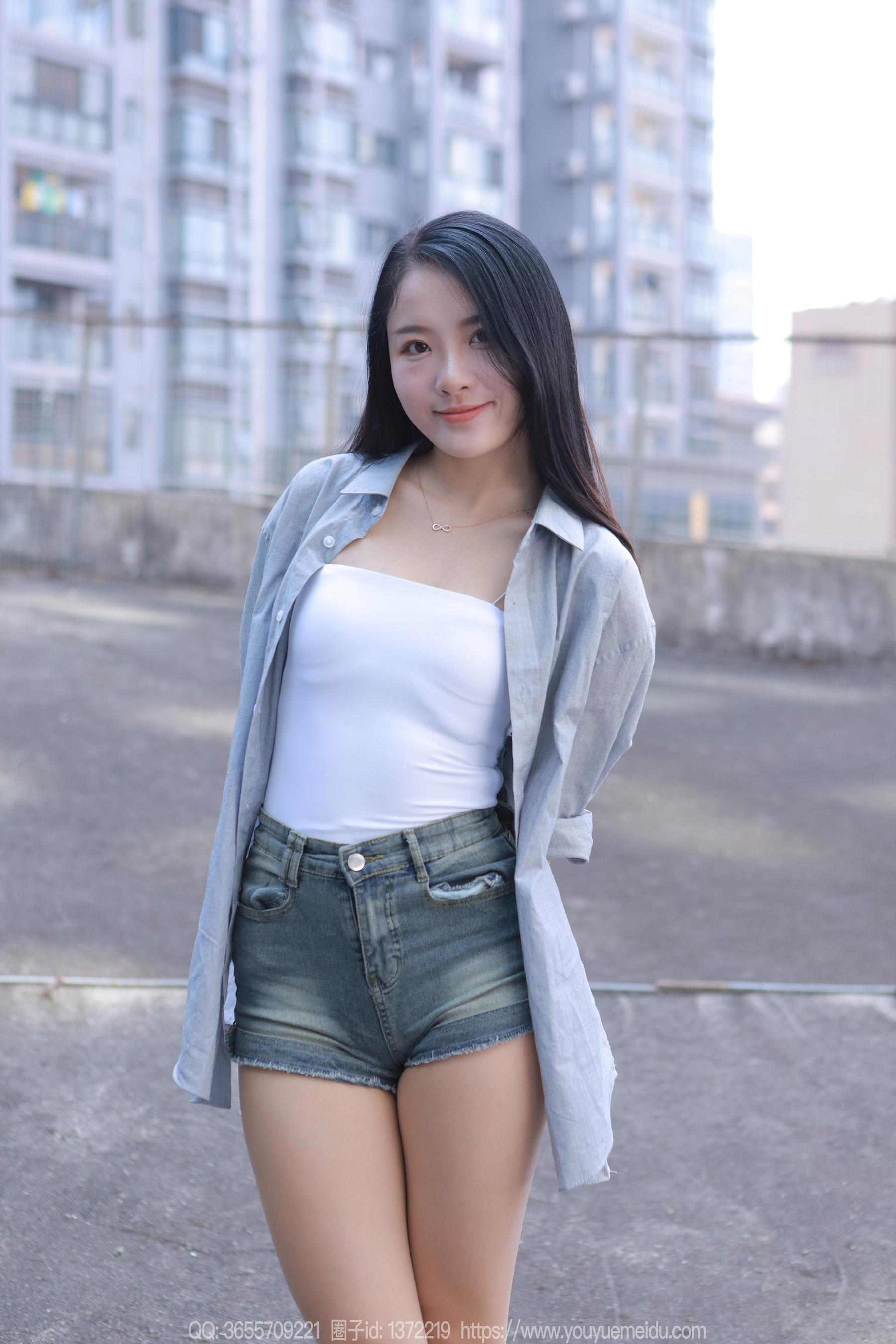 IESS异思趣向 - 模特：婉萍 《超短牛仔裤》