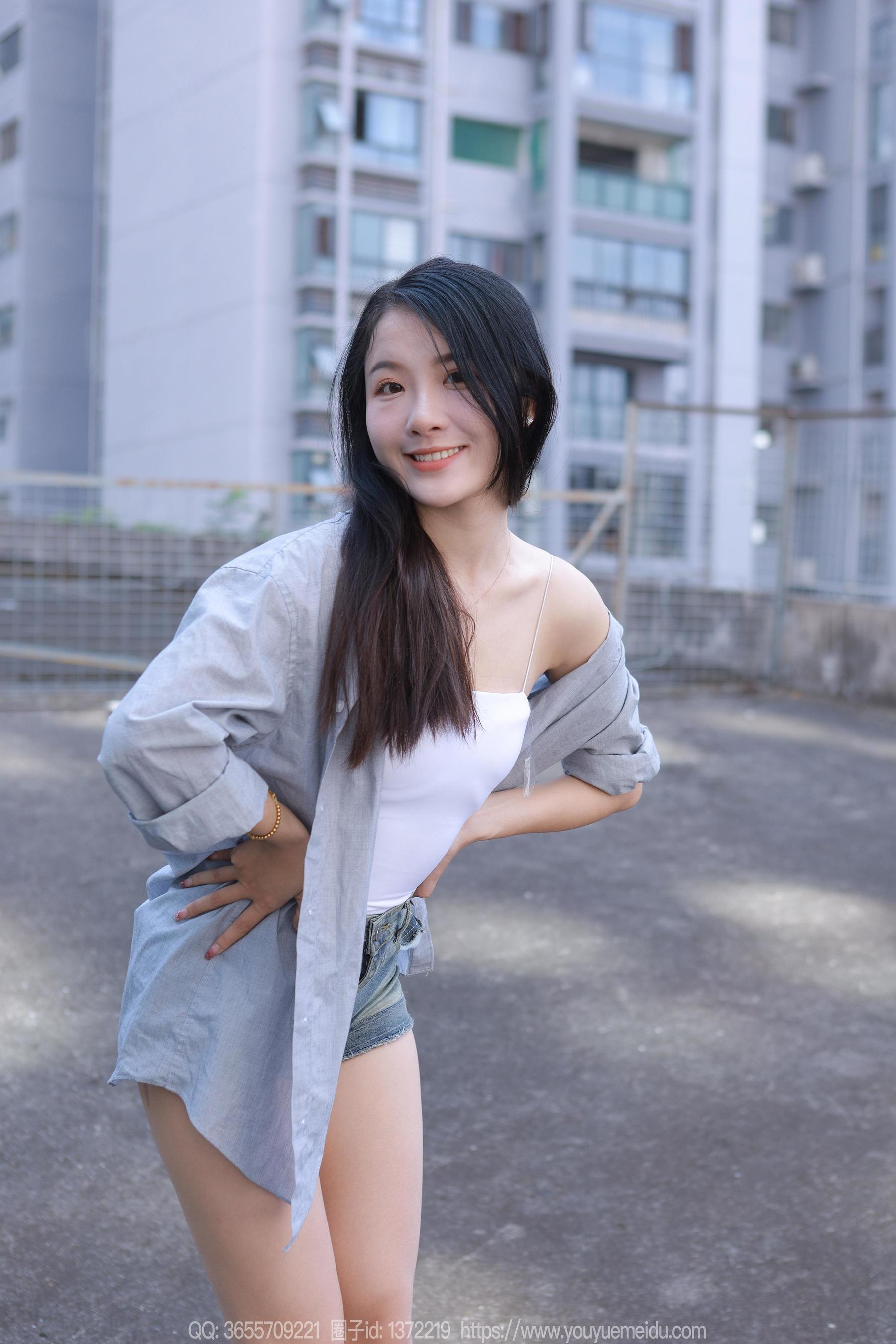 IESS异思趣向 - 模特：婉萍 《超短牛仔裤》