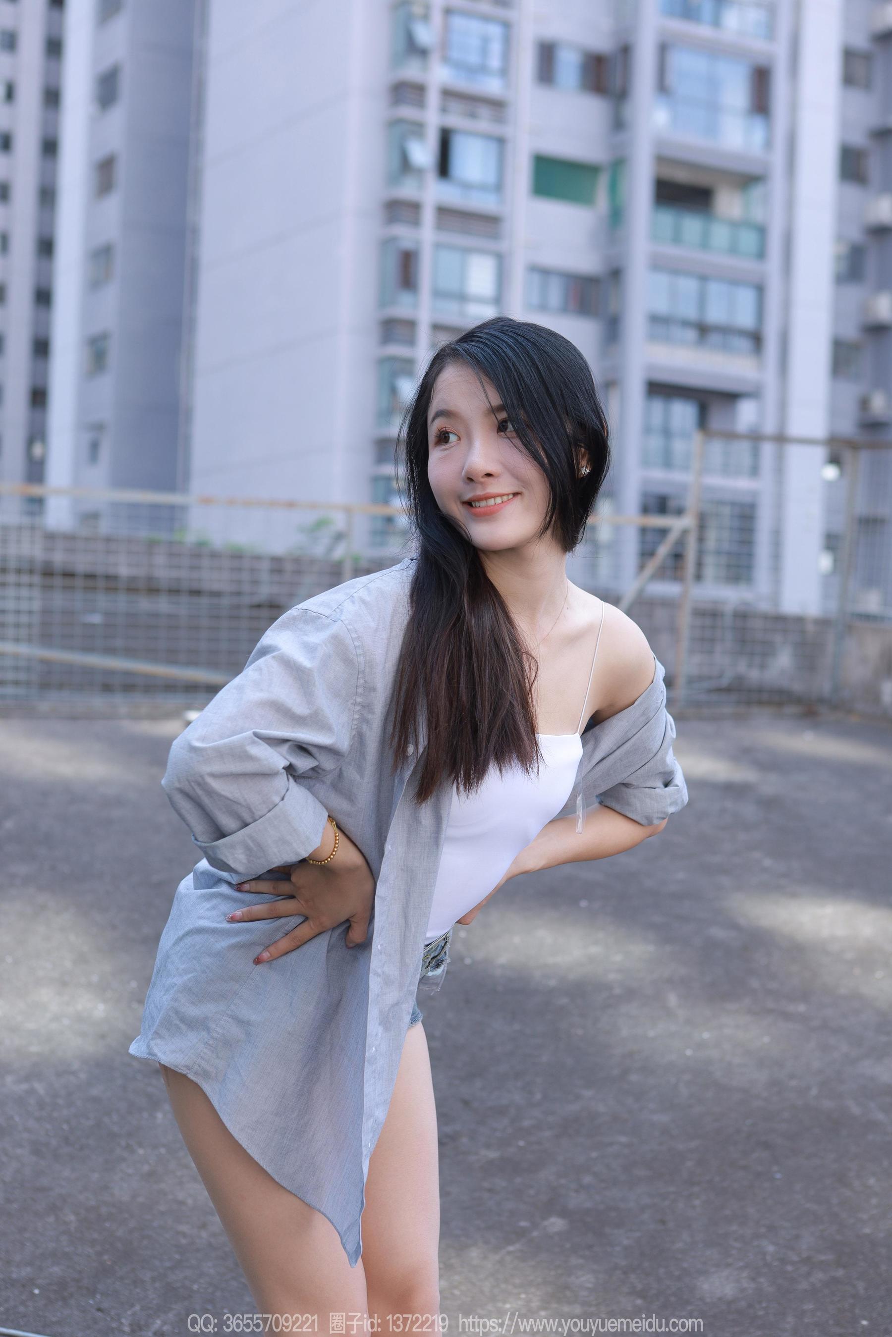 IESS异思趣向 - 模特：婉萍 《超短牛仔裤》
