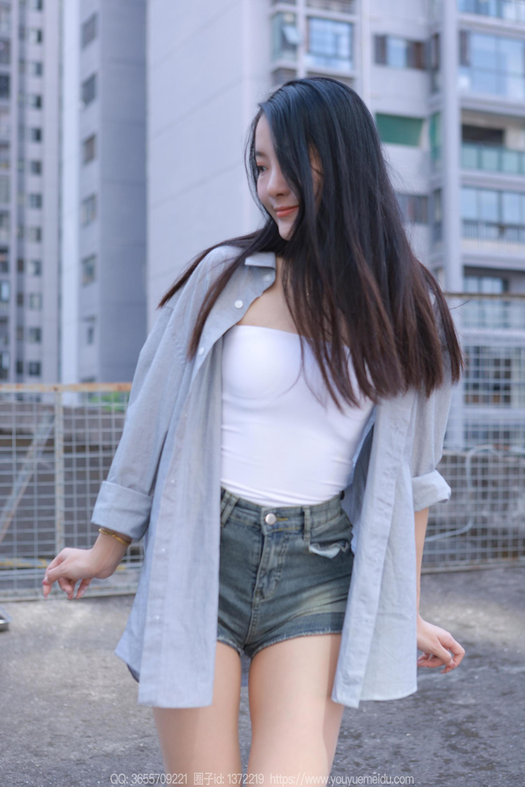 IESS异思趣向 - 模特：婉萍 《超短牛仔裤》