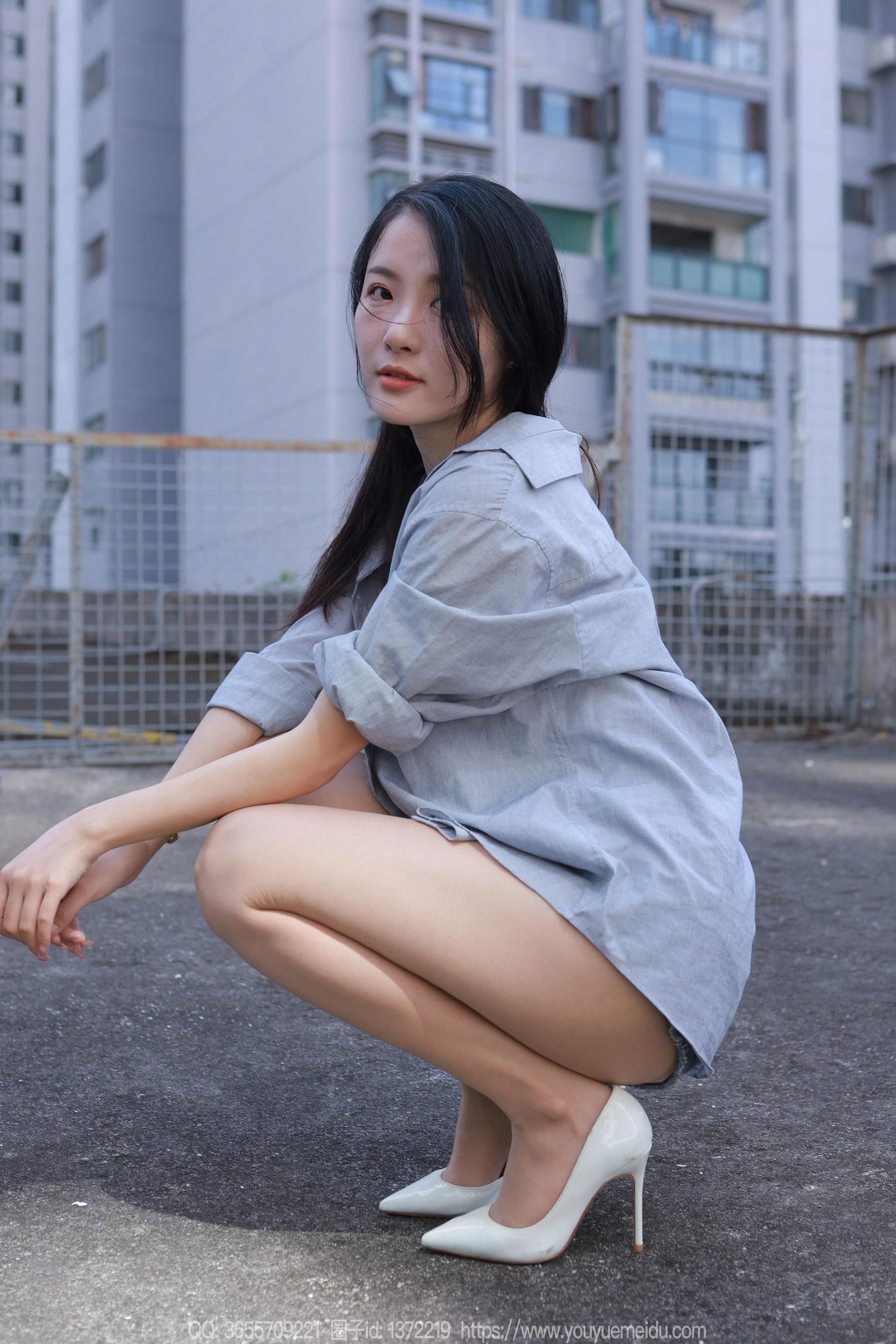IESS异思趣向 - 模特：婉萍 《超短牛仔裤》