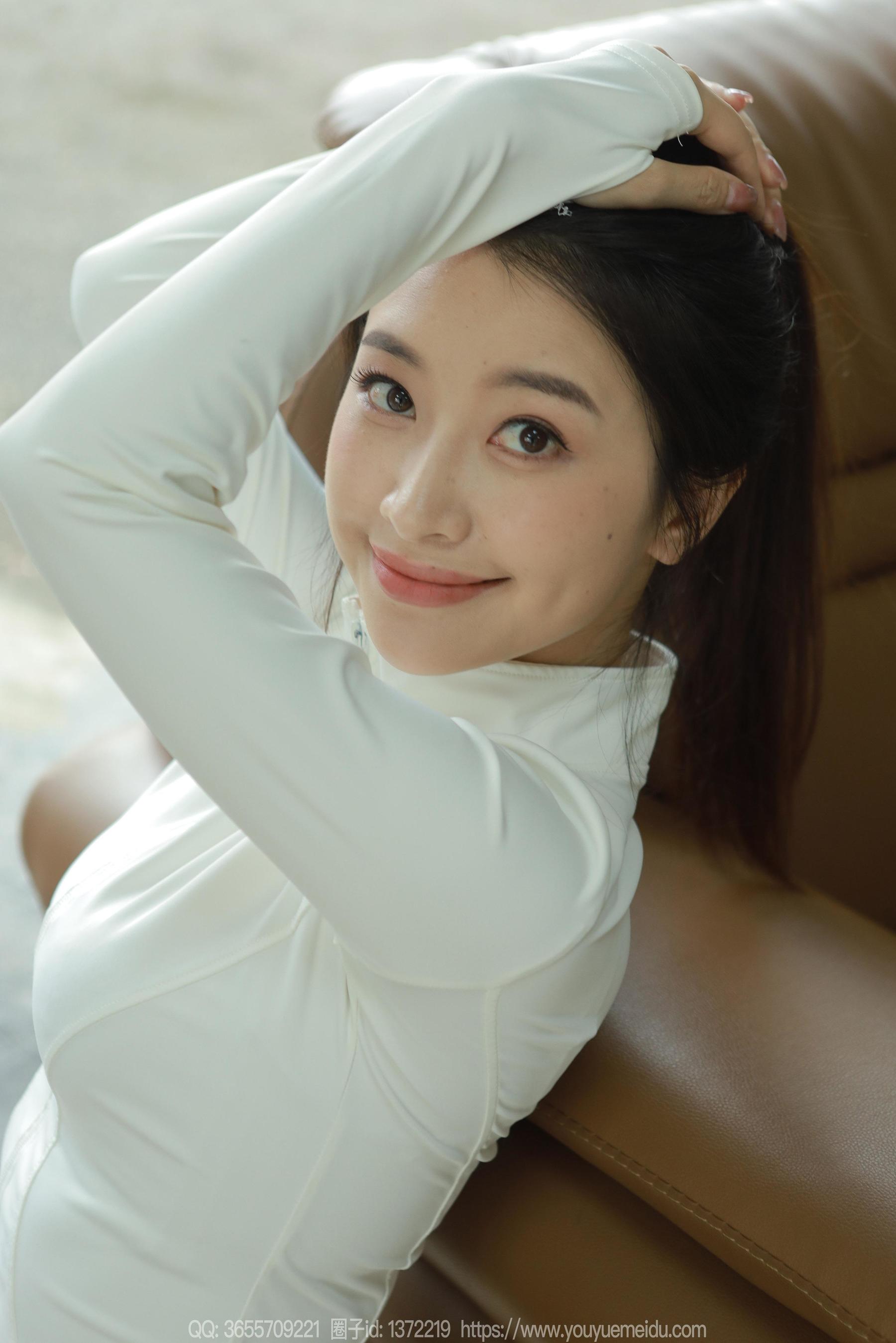 IESS异思趣向 - 模特：小婕 《运动热裤》