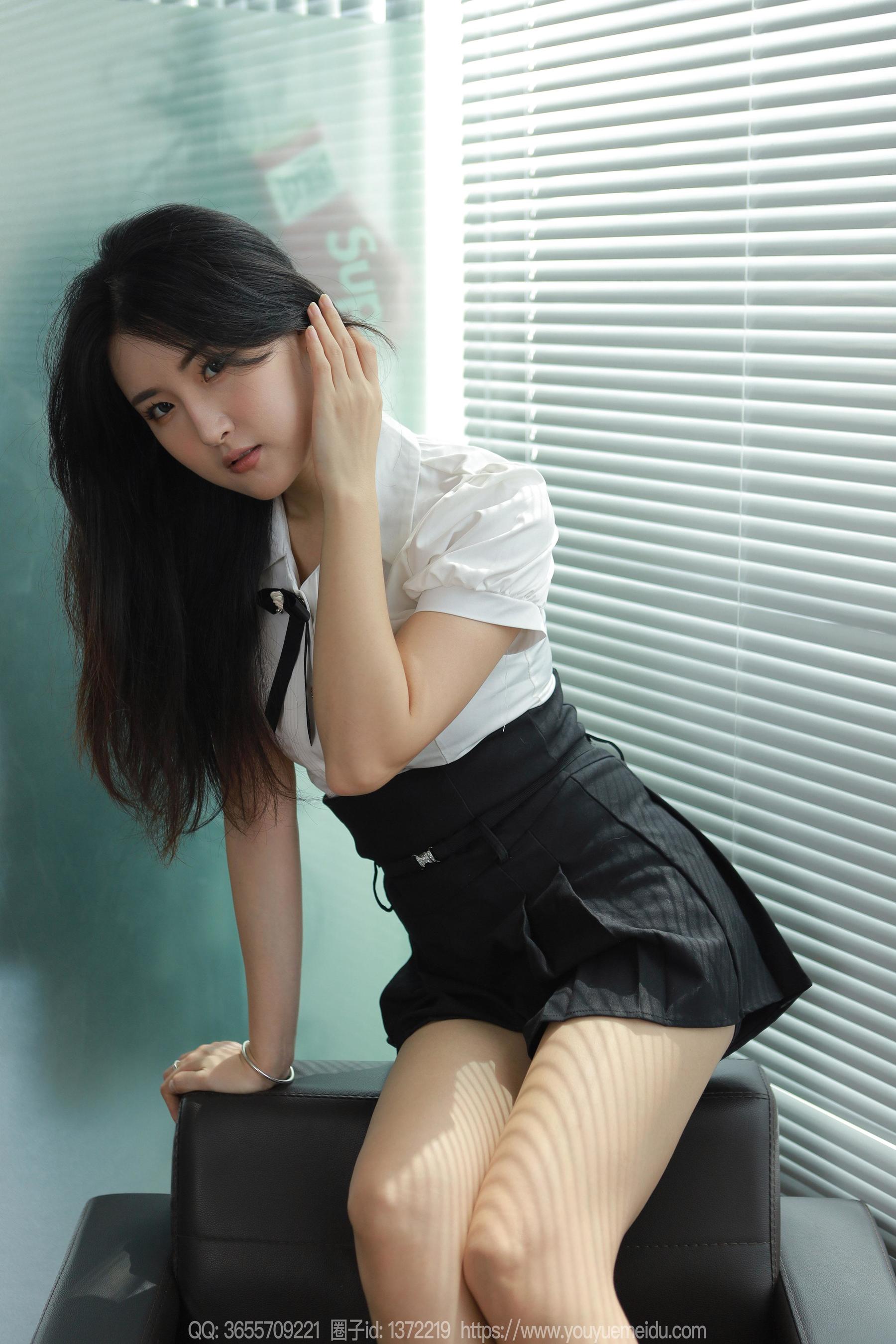 IESS异思趣向 - 模特：小宝 《光脚丫子》