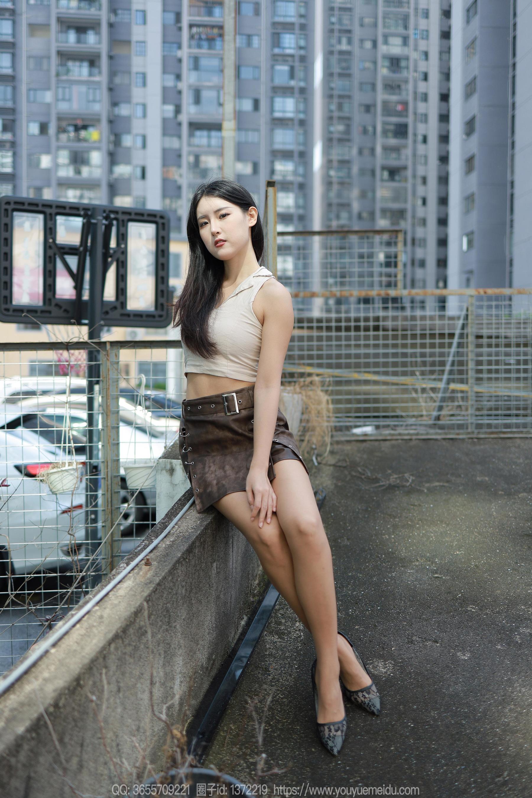IESS异思趣向 - 模特：小宝 《美拉德配色》