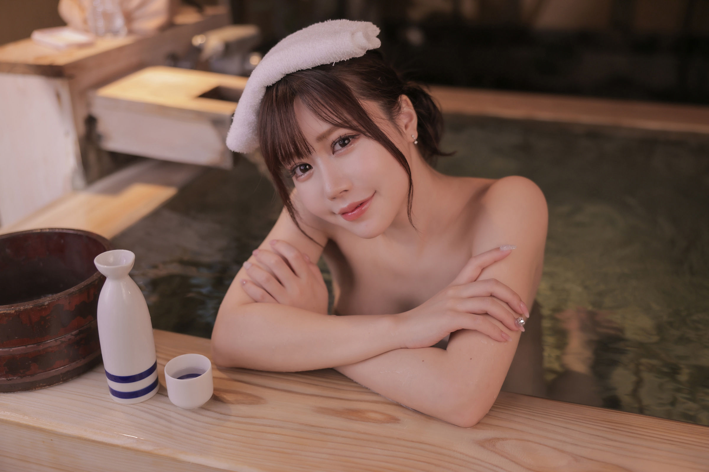 Mai Shirota 白田まい 白田まいと、貸切温泉と、濃厚接触 Vol.2