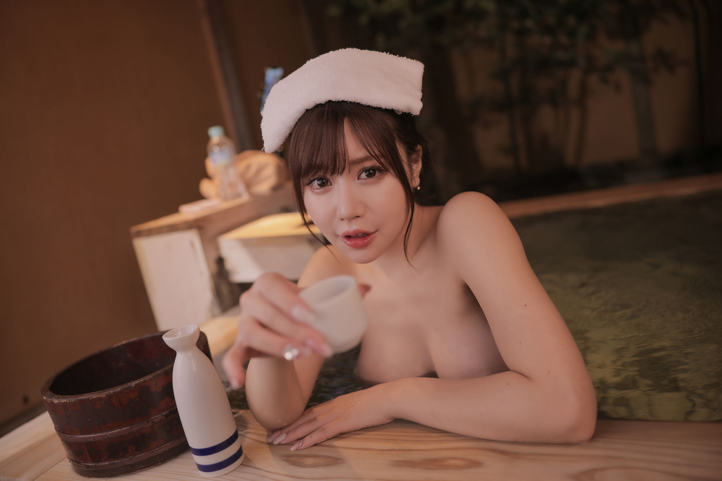 Mai Shirota 白田まい 白田まいと、貸切温泉と、濃厚接触 Vol.2