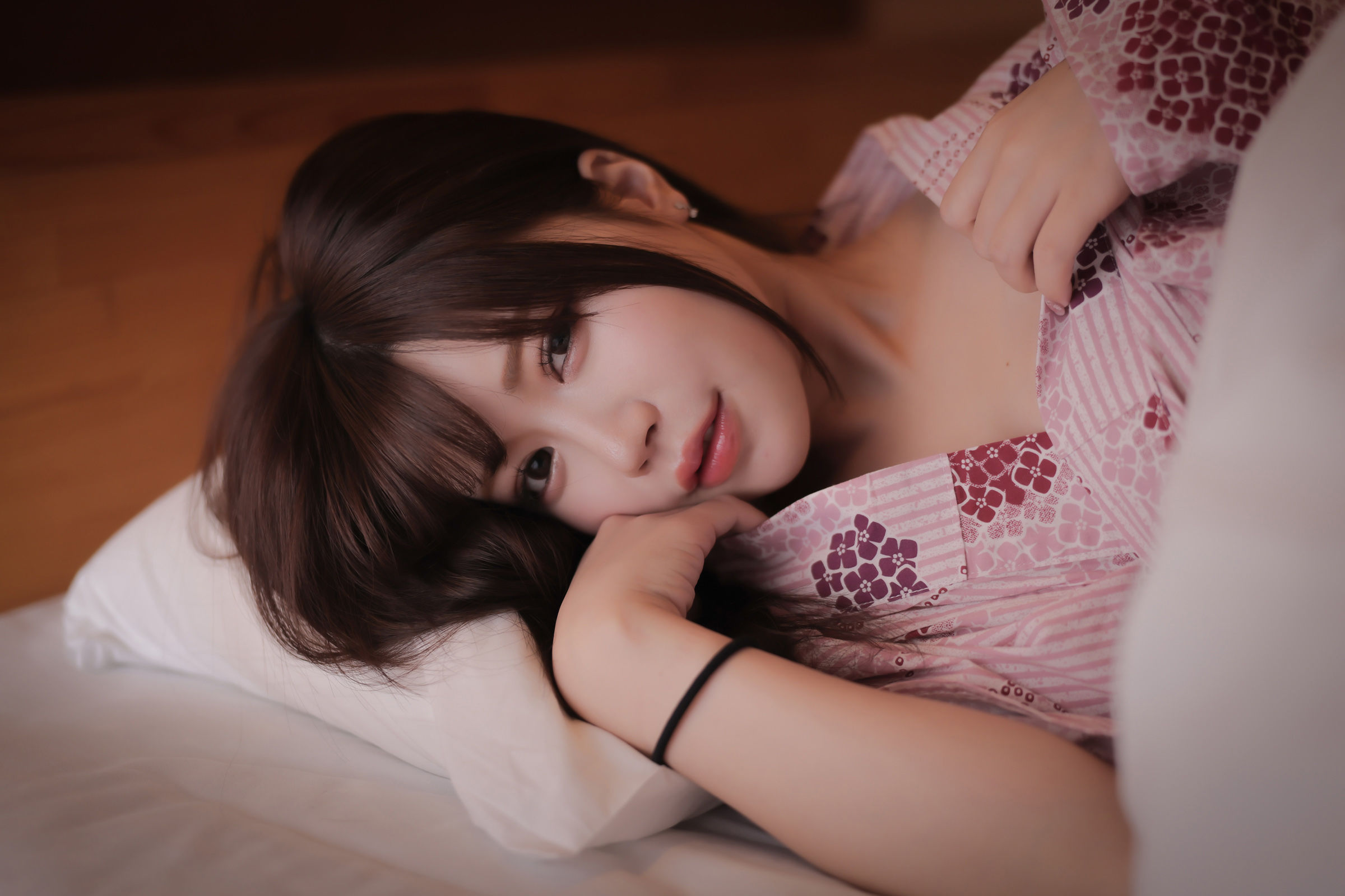Mai Shirota 白田まい 白田まいと、貸切温泉と、濃厚接触 Vol.3