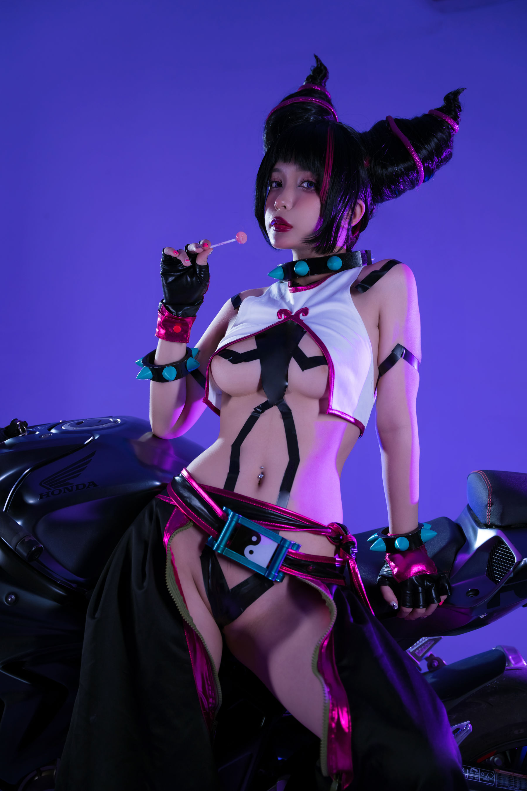 Umeko J - Juri Han