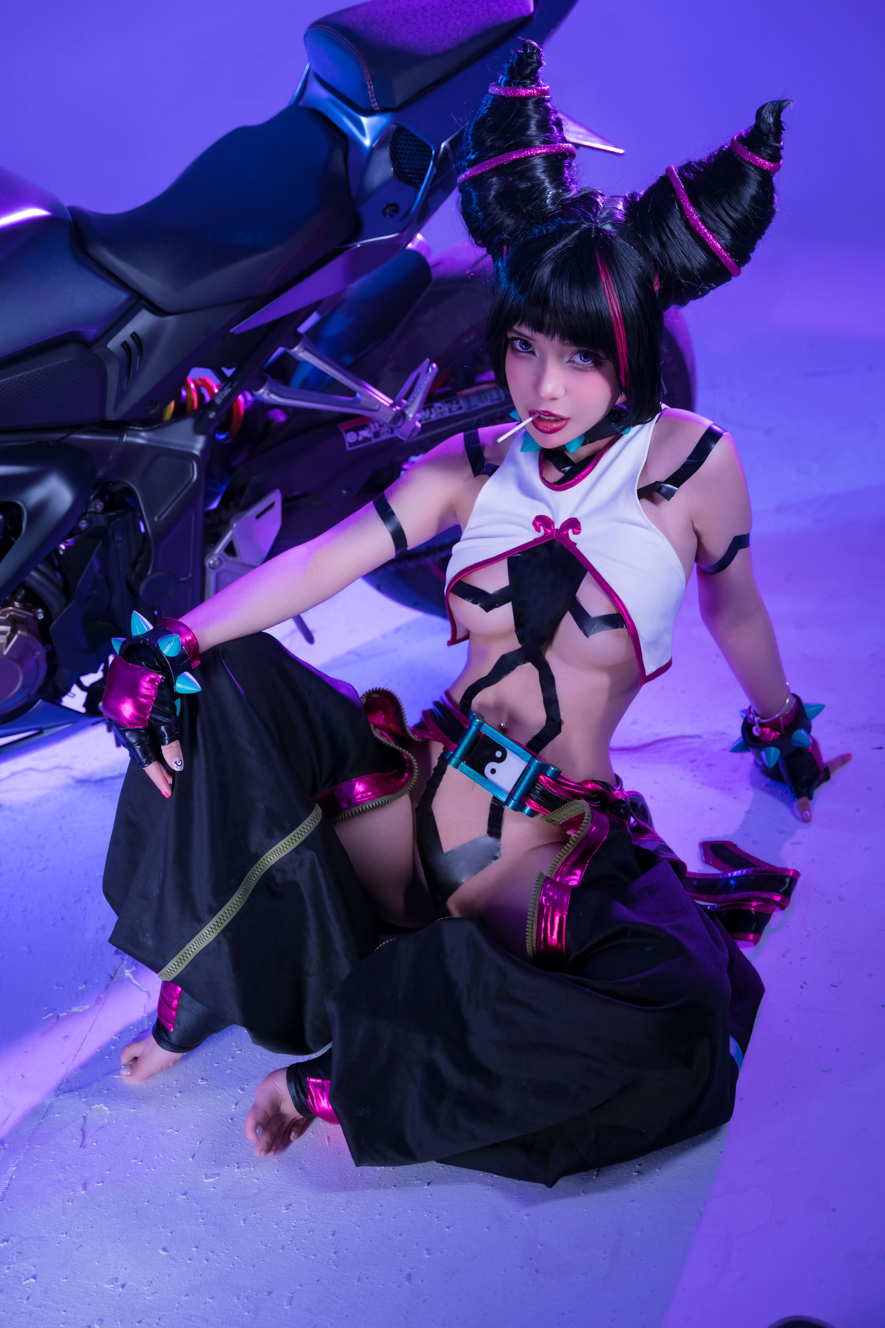 Umeko J - Juri Han