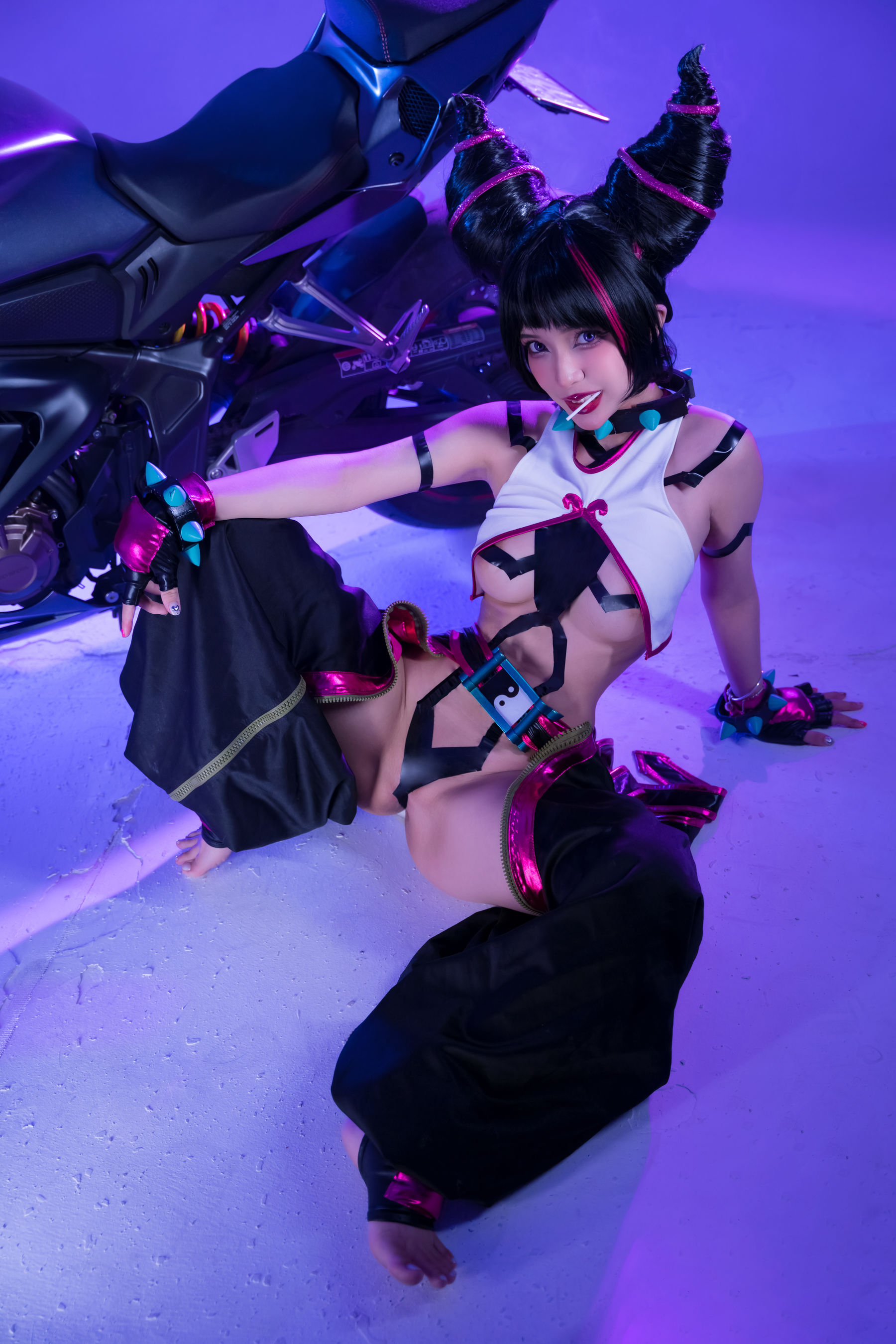 Umeko J - Juri Han
