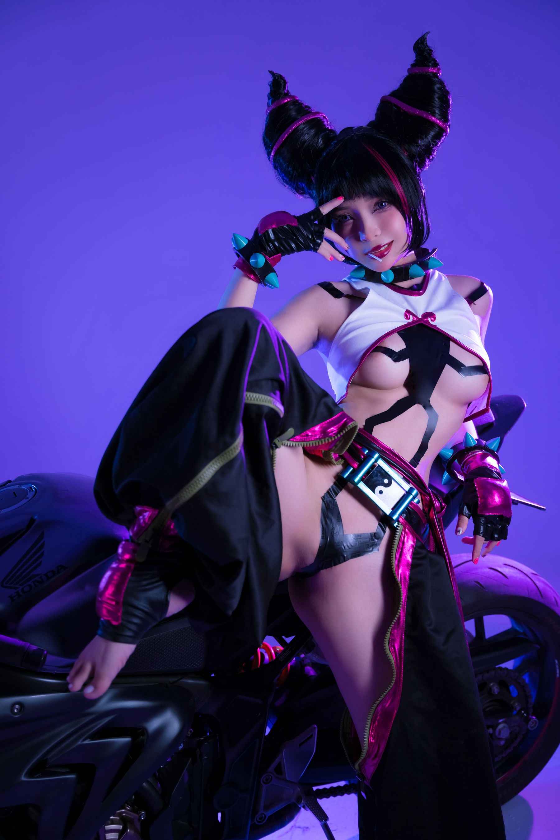 Umeko J - Juri Han