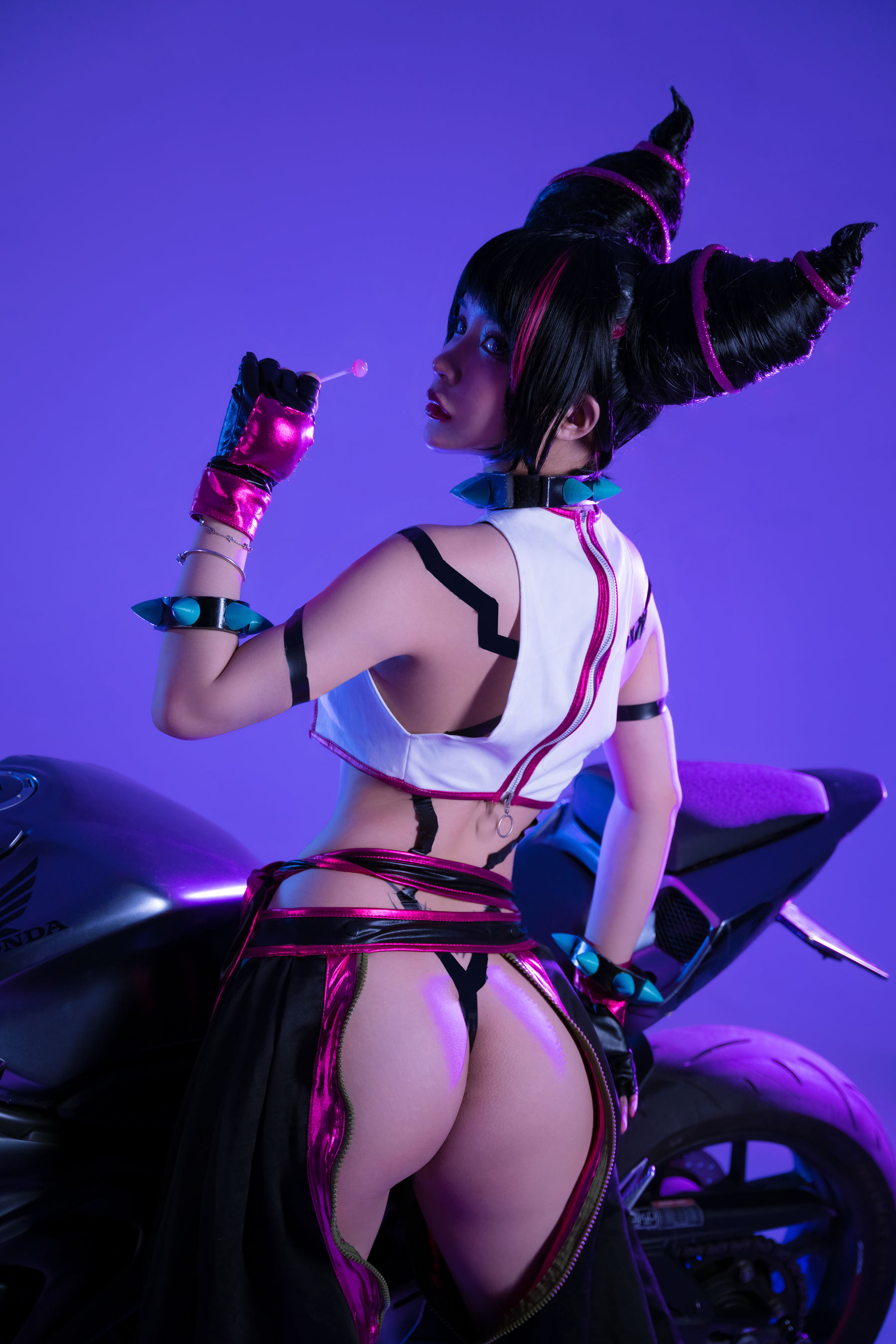 Umeko J - Juri Han