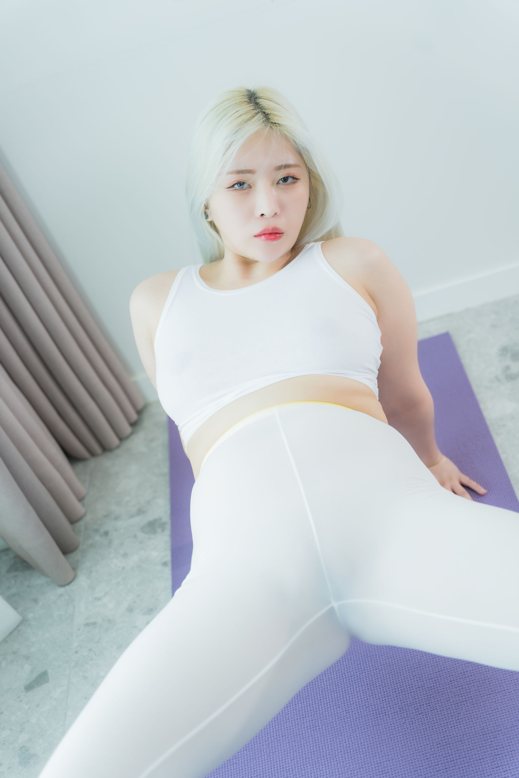 Yuna - Leggings & Neko