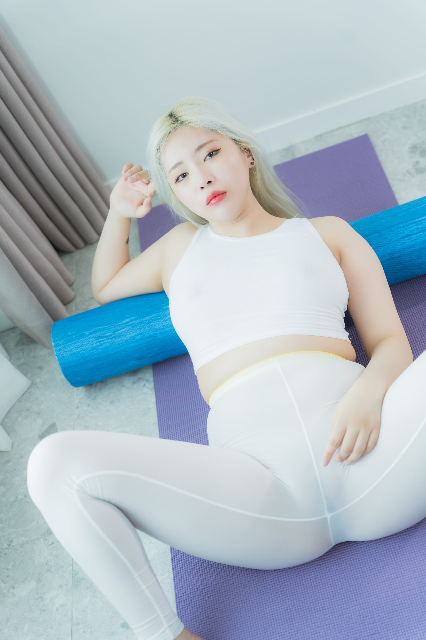 Yuna - Leggings & Neko