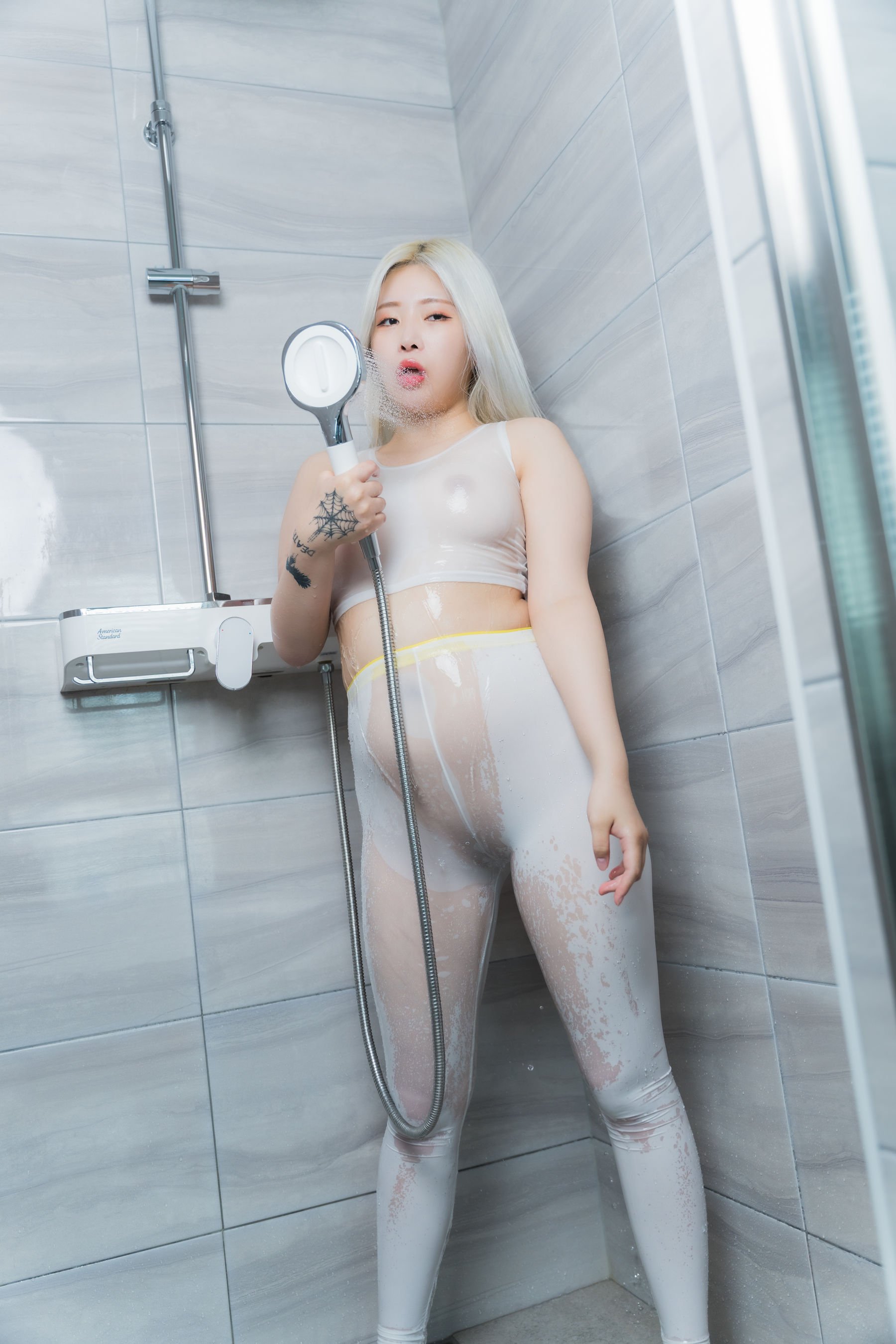 Yuna - Leggings & Neko